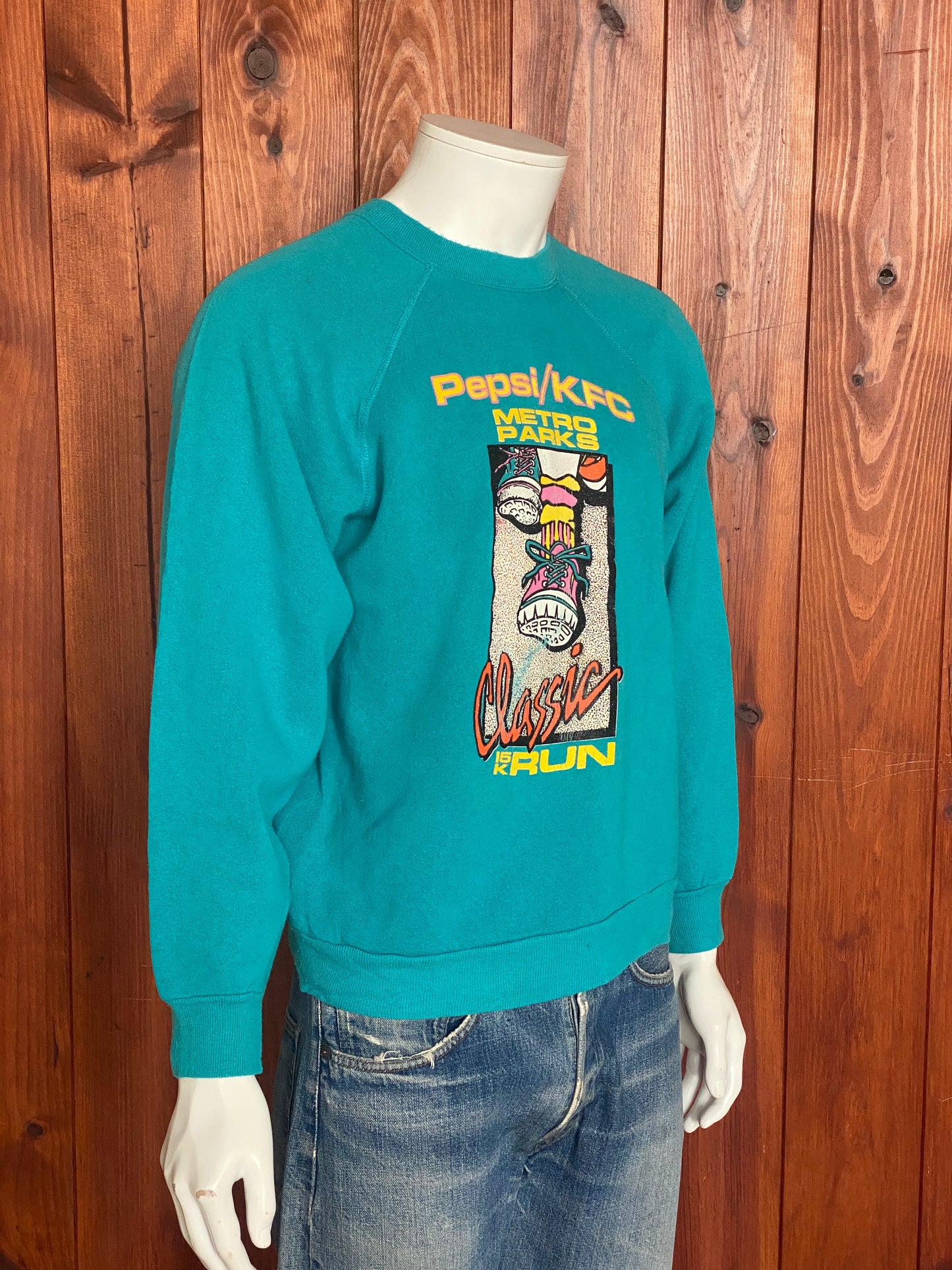 Size S. 80s pepsi kfc metro parks vintage sweatshirt