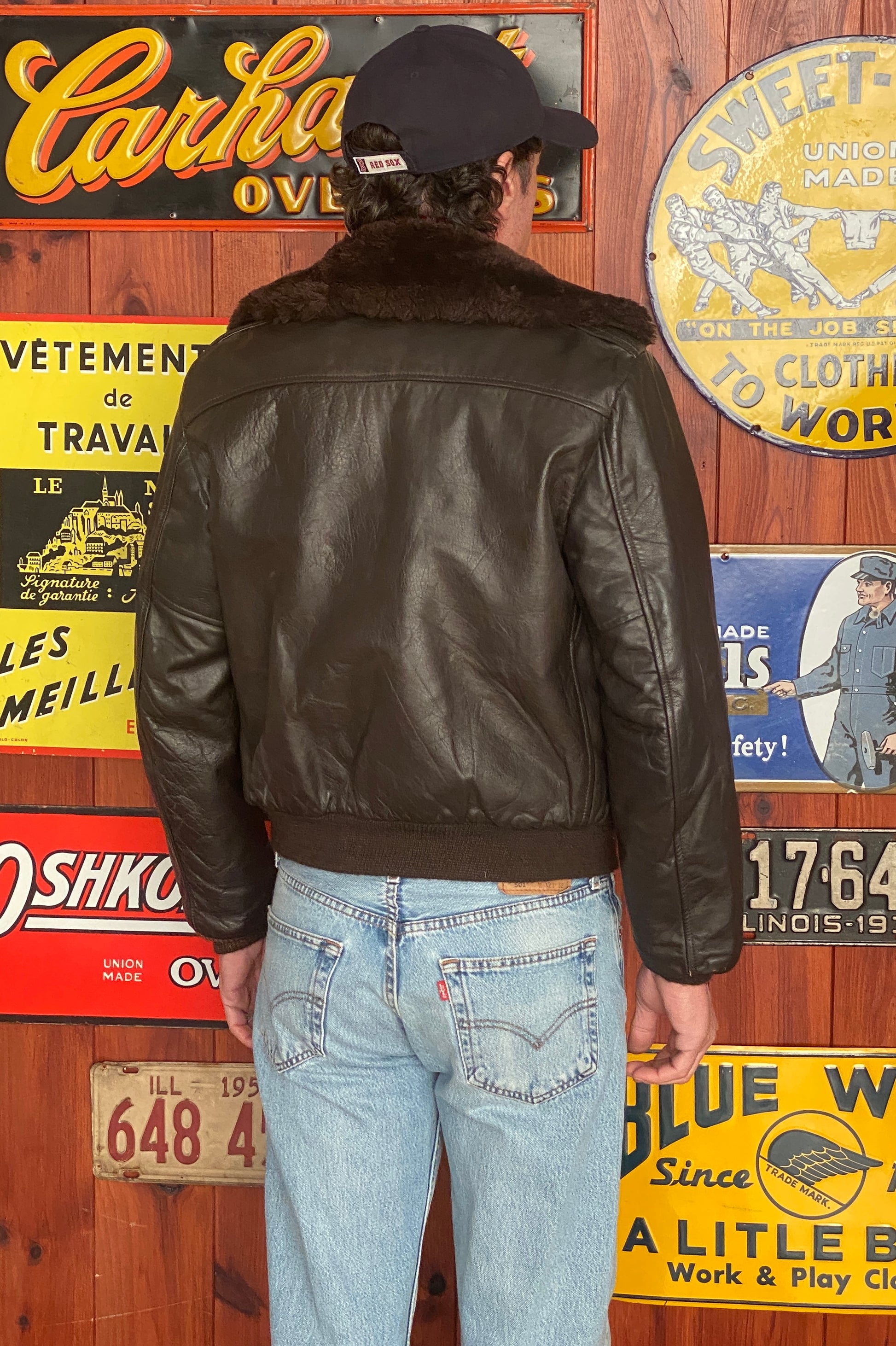Size 40US (50EU) Vintage Leather Bomber Flight Jacket, Aviator G-1, Made in USA - Classic Aviation Collectible