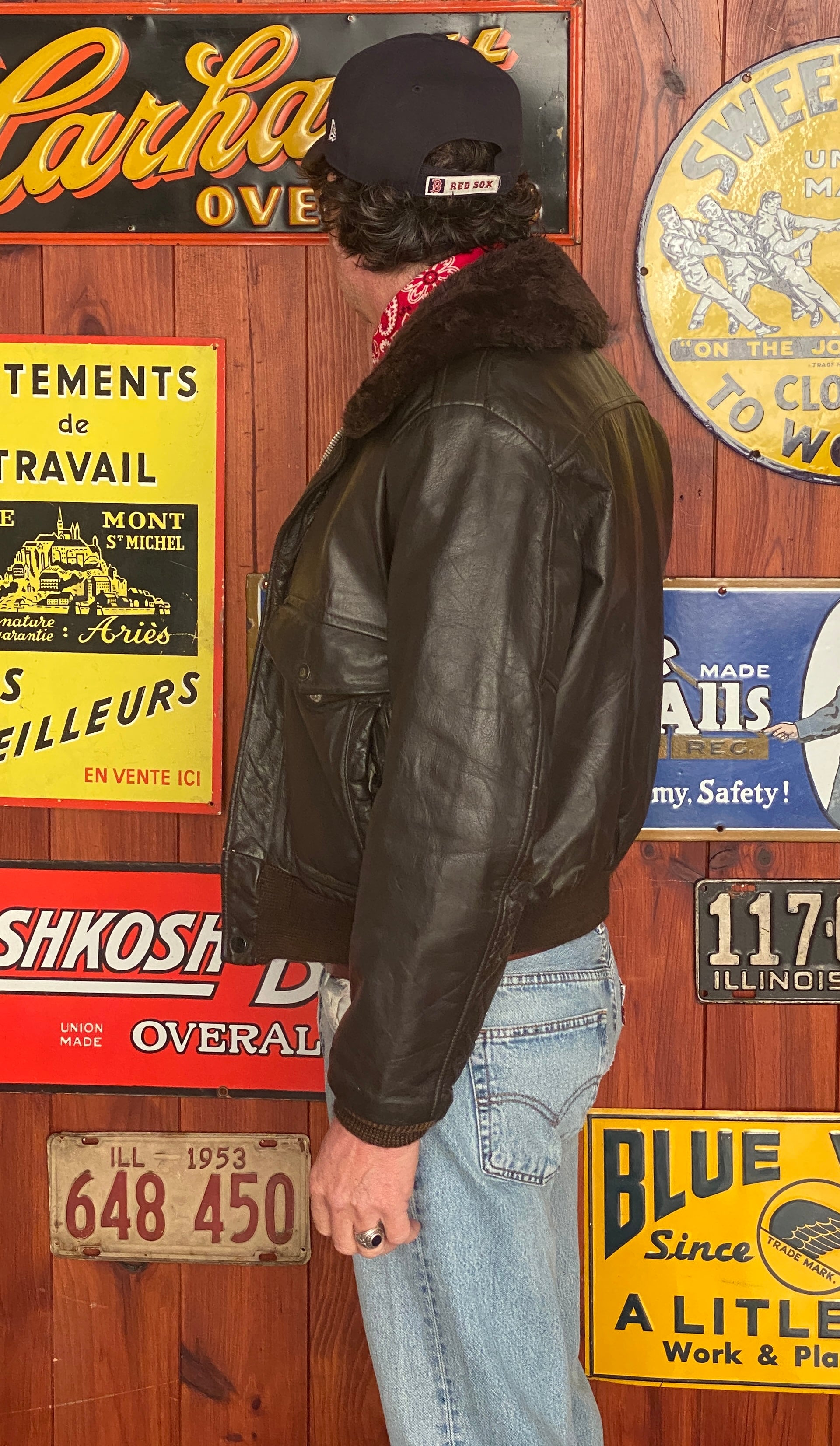 Size 40US (50EU) Vintage Leather Bomber Flight Jacket, Aviator G-1, Made in USA - Classic Aviation Collectible