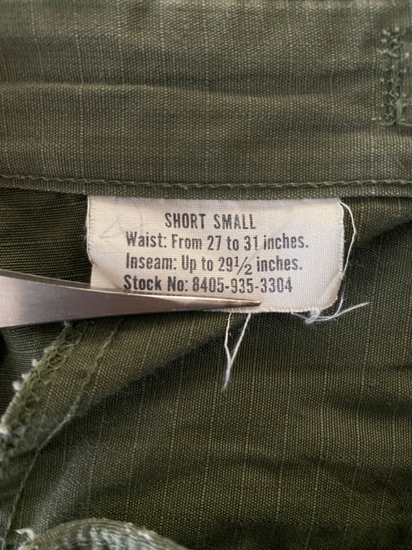 Small Short . 1969 Authentic US Army Vietnam war era OG-107 jungle pants. Fit 27 To 31 USA