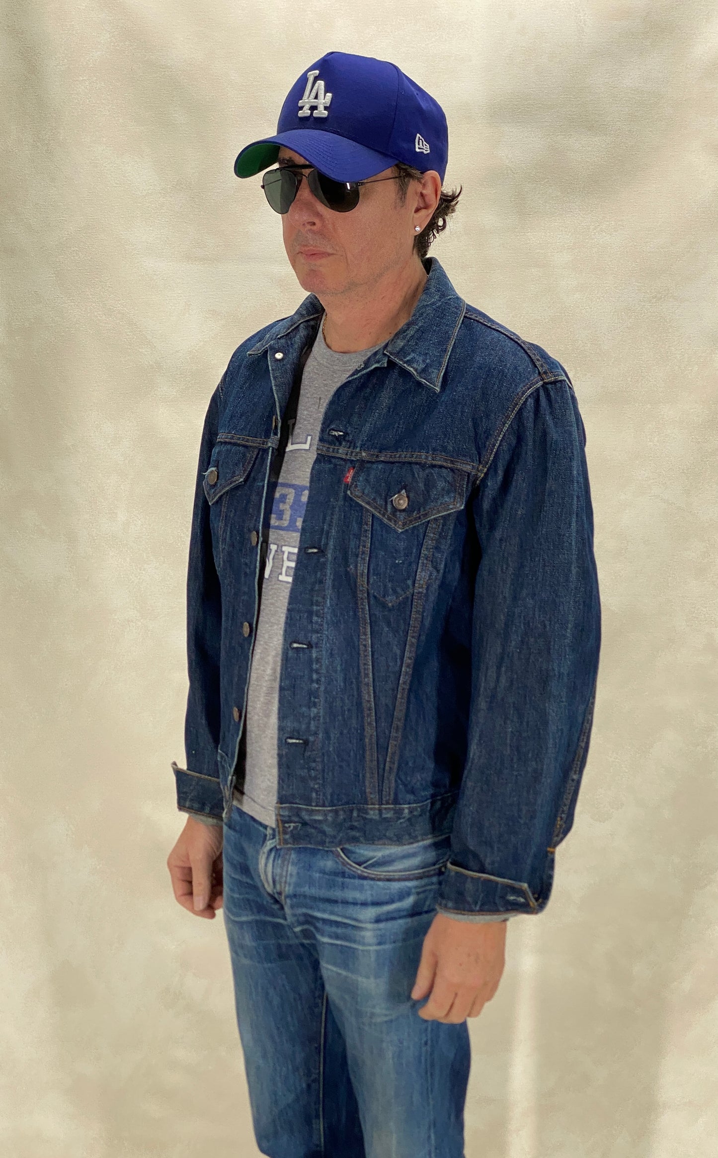 Size 44US / 54EU Guns N Roses Vintage 70s Levi’s Denim Jacket – 2 Pockets – Made in USA