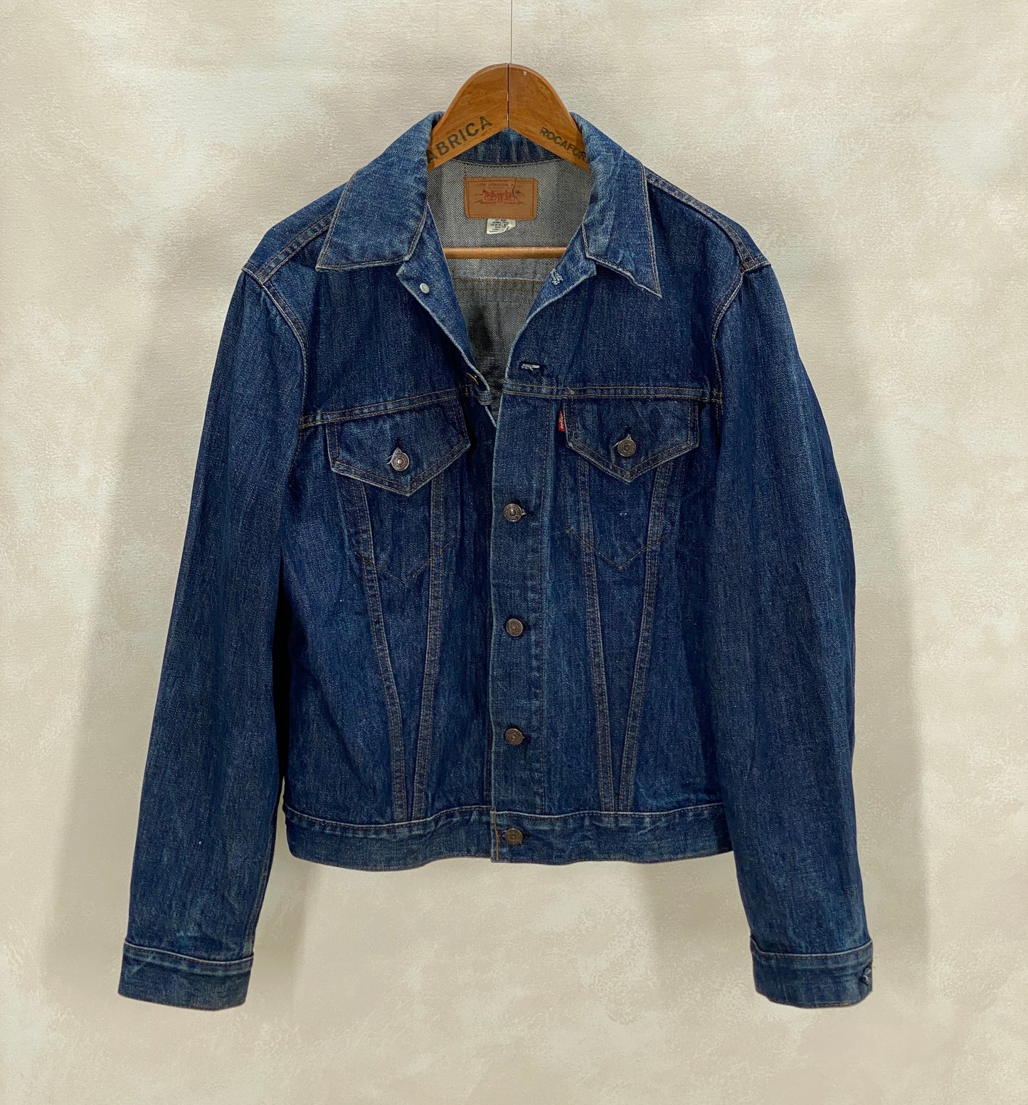 Size 44US / 54EU Guns N Roses Vintage 70s Levi’s Denim Jacket – 2 Pockets – Made in USA