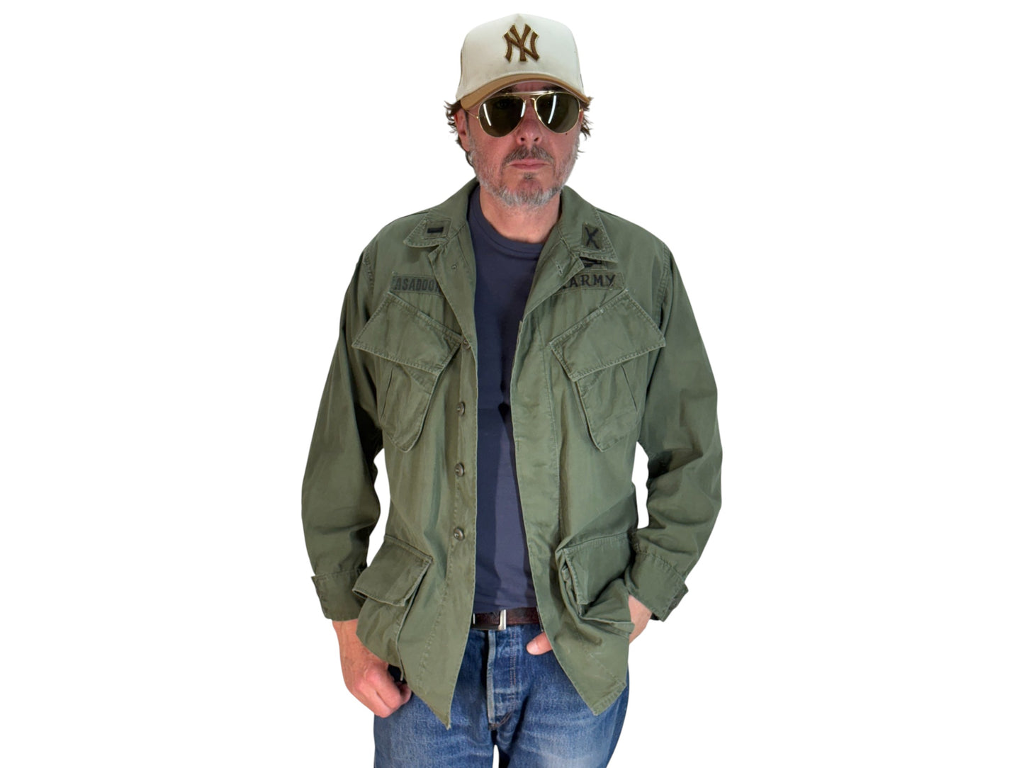 Small Reg. Authentic 1966/67 US Army vintage Vietnam jungle jacket.