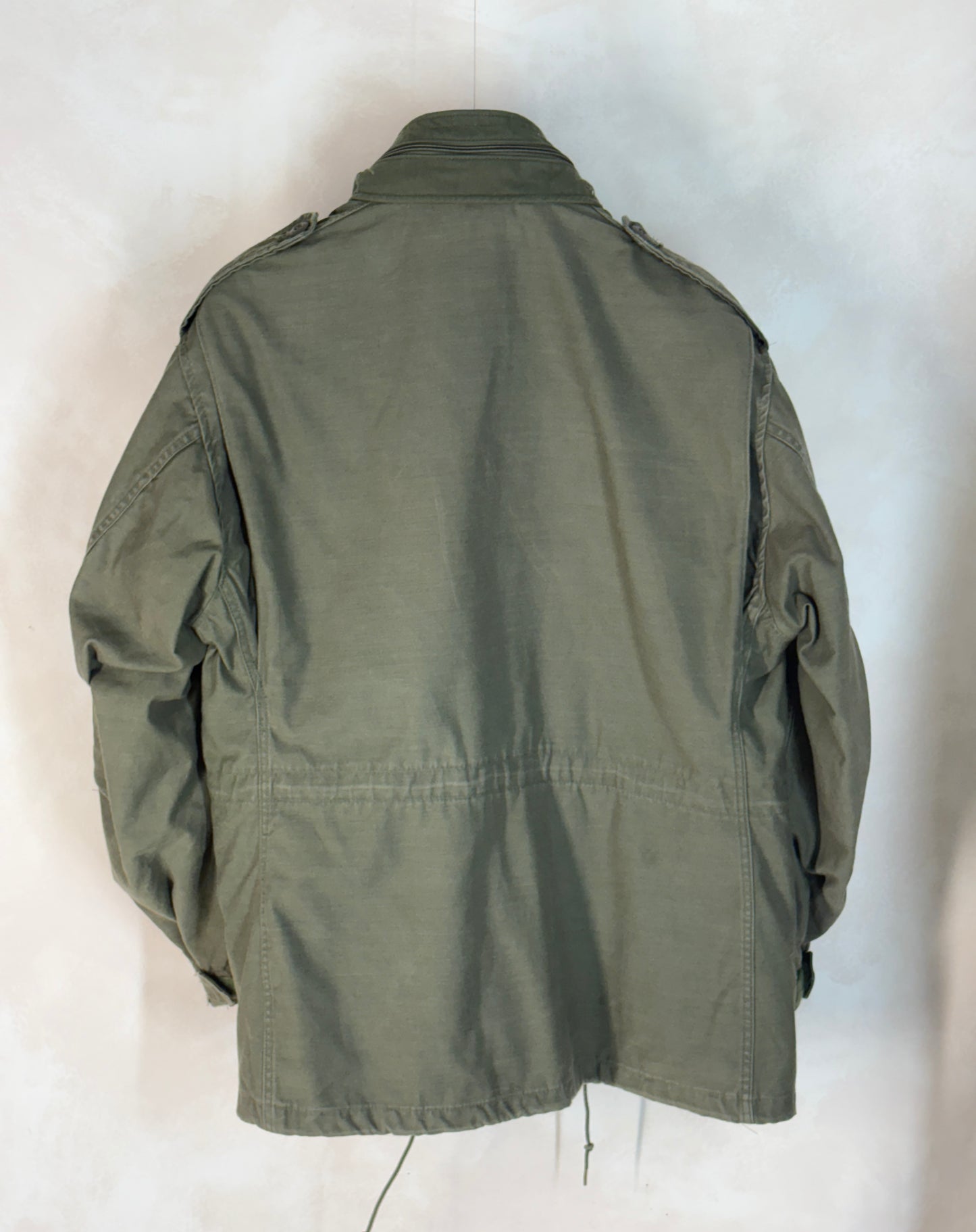 Large Reg. Authentic 1985 US Army M-65 field jacket Military