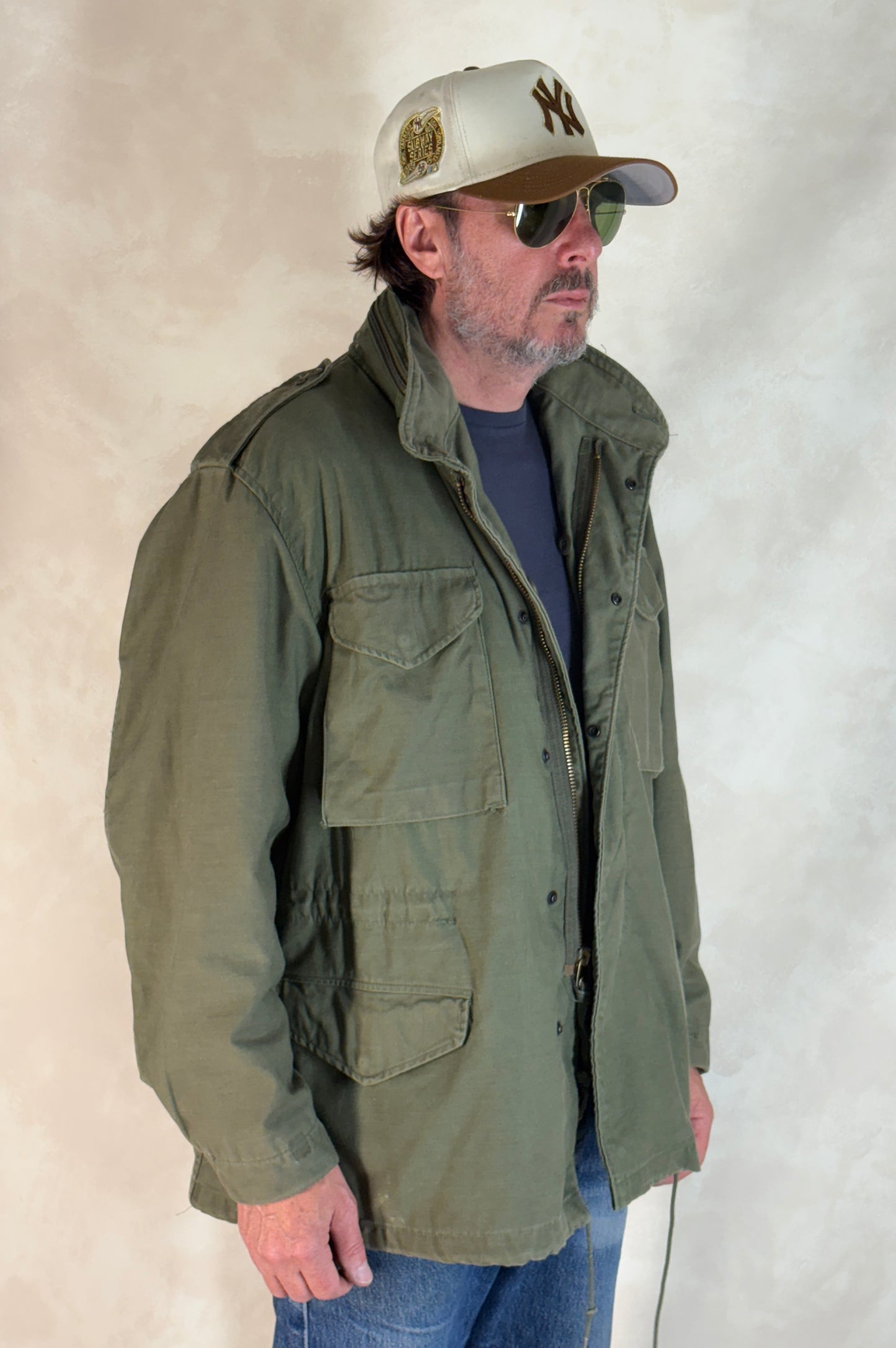 Large Reg. Authentic 1985 US Army M-65 field jacket Military