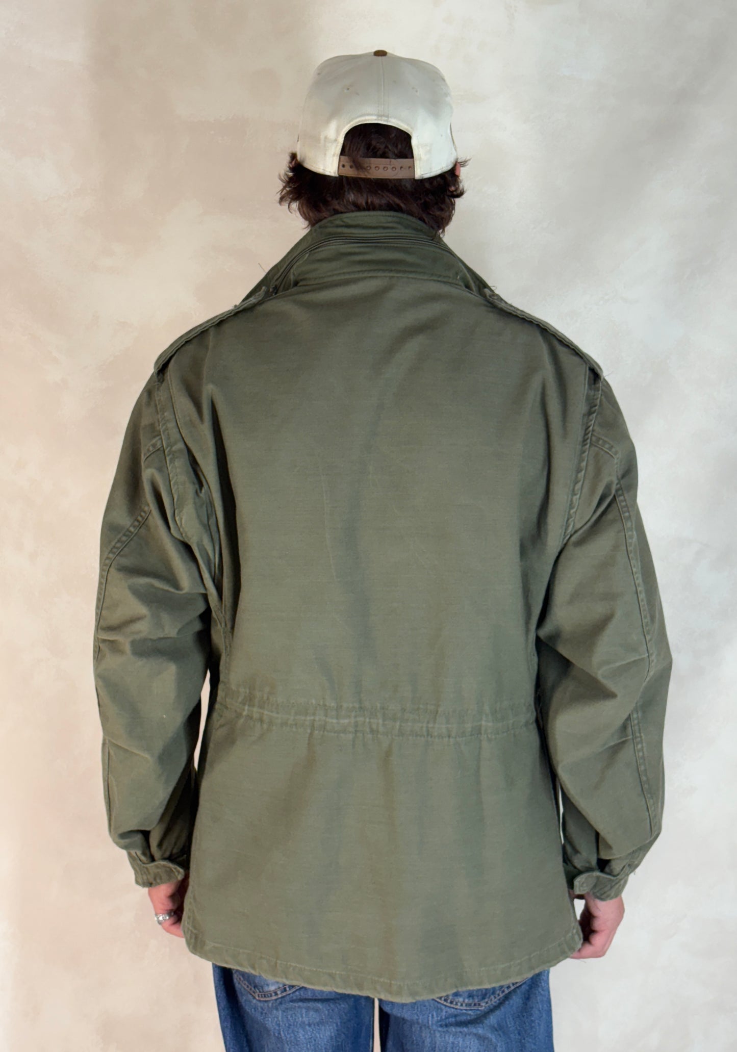 Large Reg. Authentic 1985 US Army M-65 field jacket Military