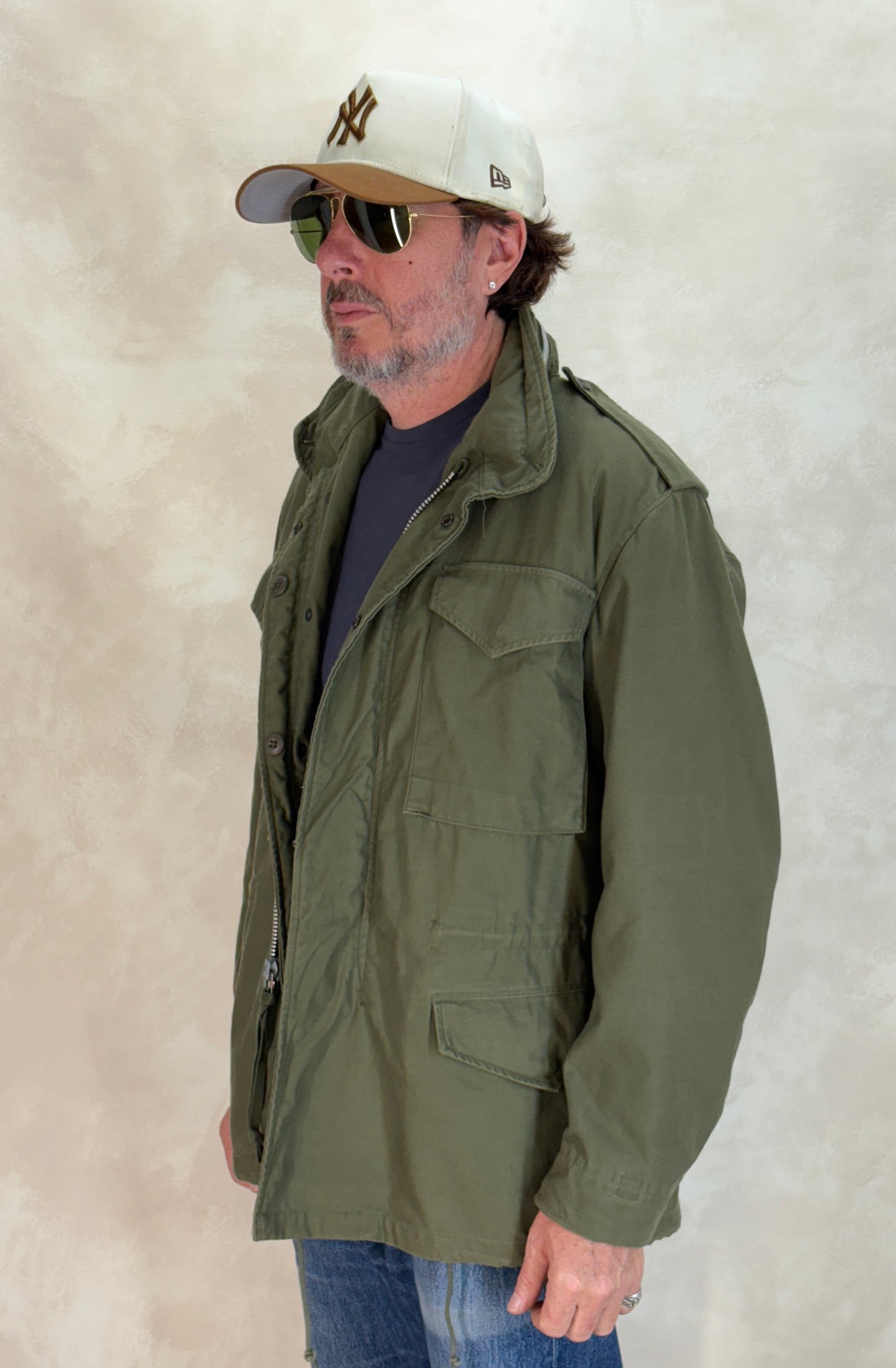 Small Reg. Authentic 1968 US Army M-65 field jacket made by John Ownbey.  Military