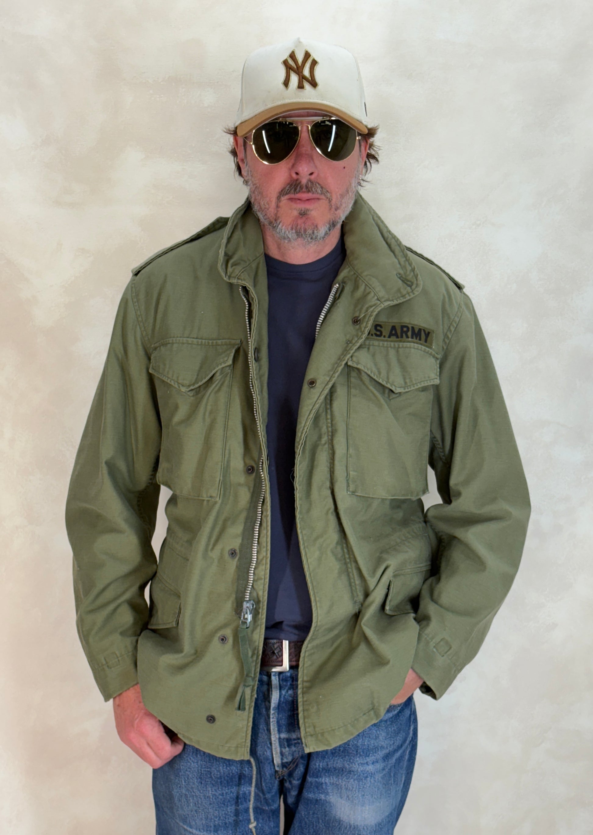 Small Reg. Authentic 1971 US M-65 field jacket Made by John Owney. Military - USA Vintage Bcn