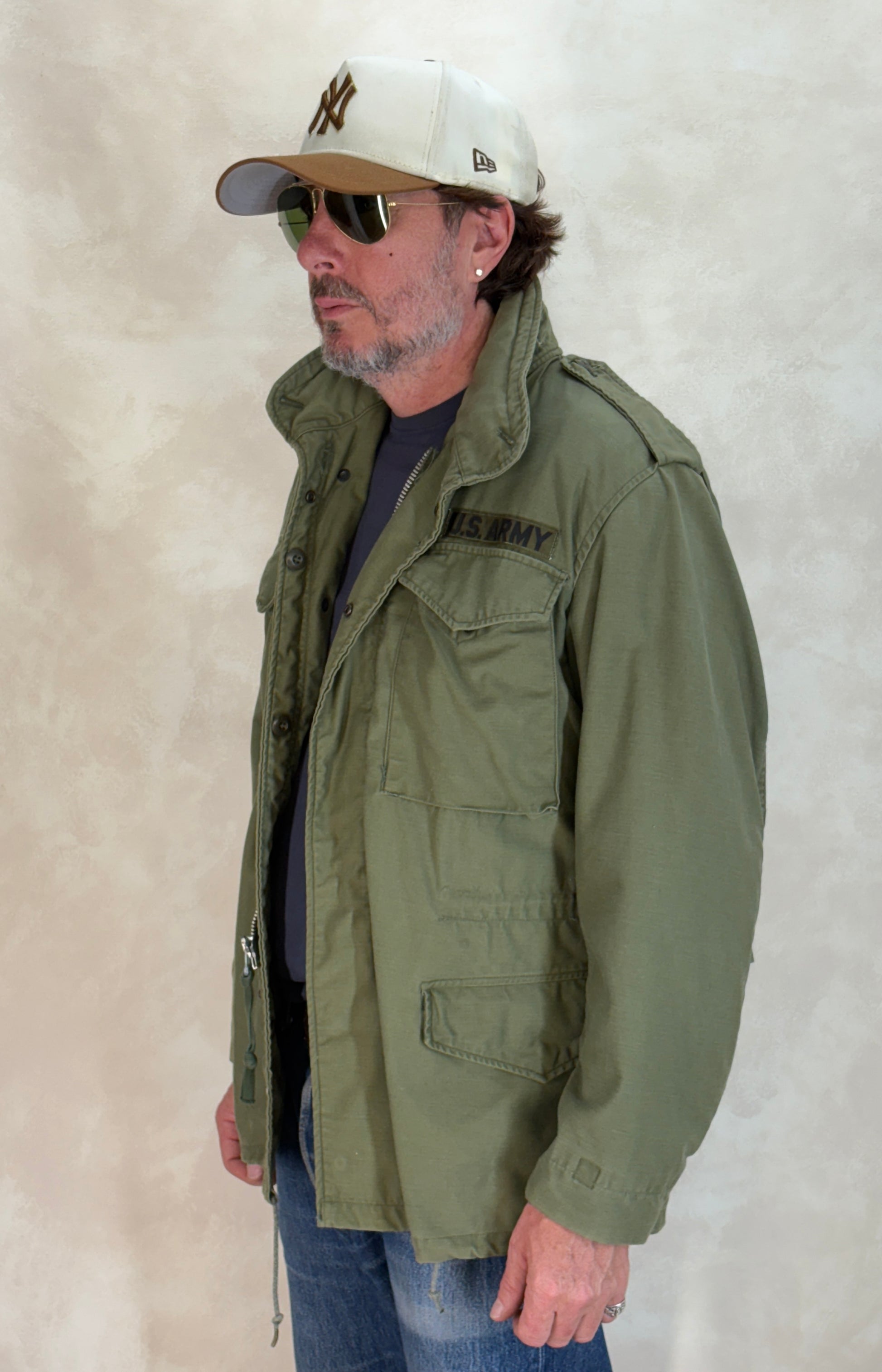Small Reg. Authentic 1971 US M-65 field jacket Made by John Owney. Military - USA Vintage Bcn