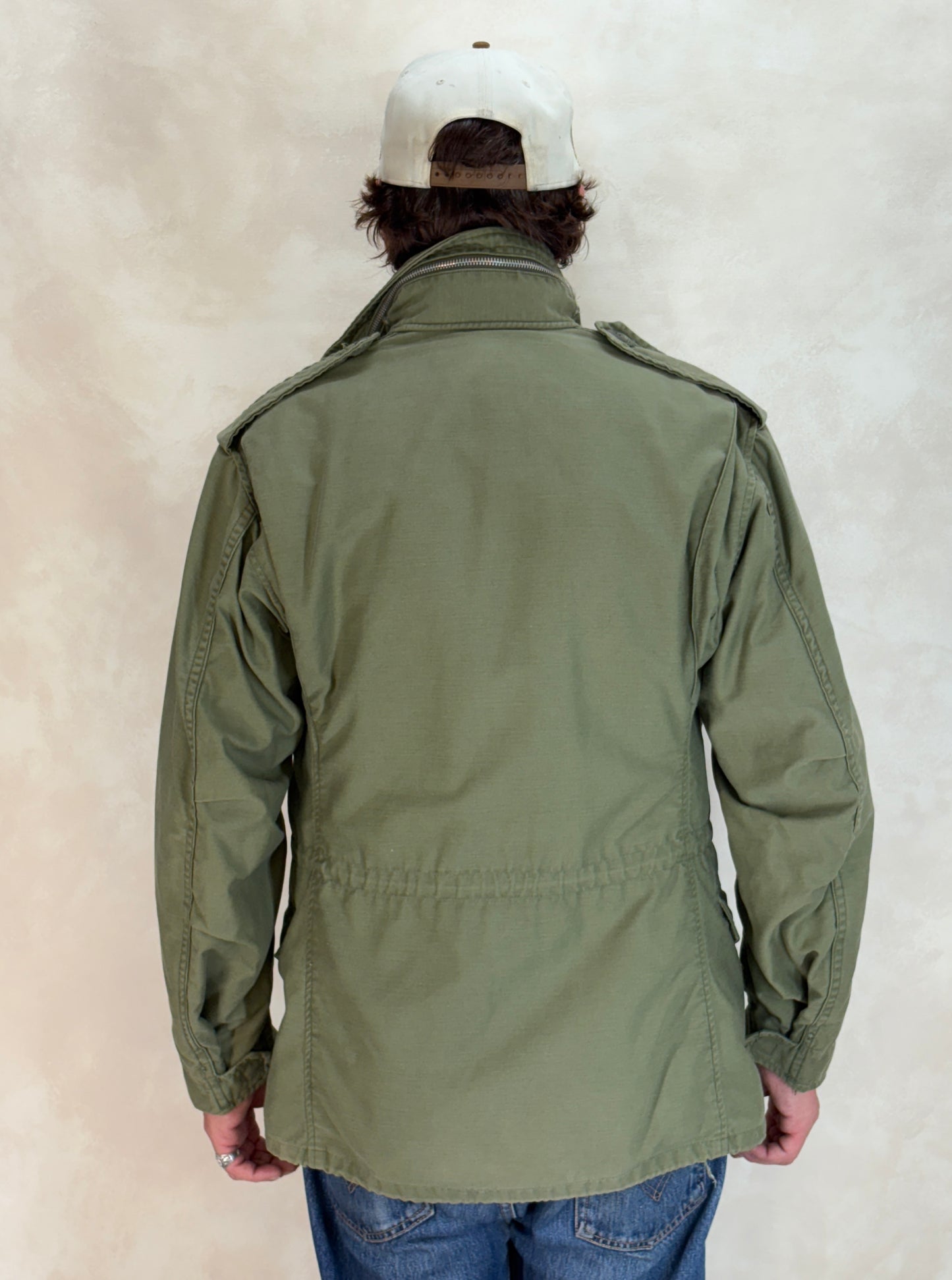 Small Reg. Authentic 1971 US M-65 field jacket Made by John Owney. Military - USA Vintage Bcn