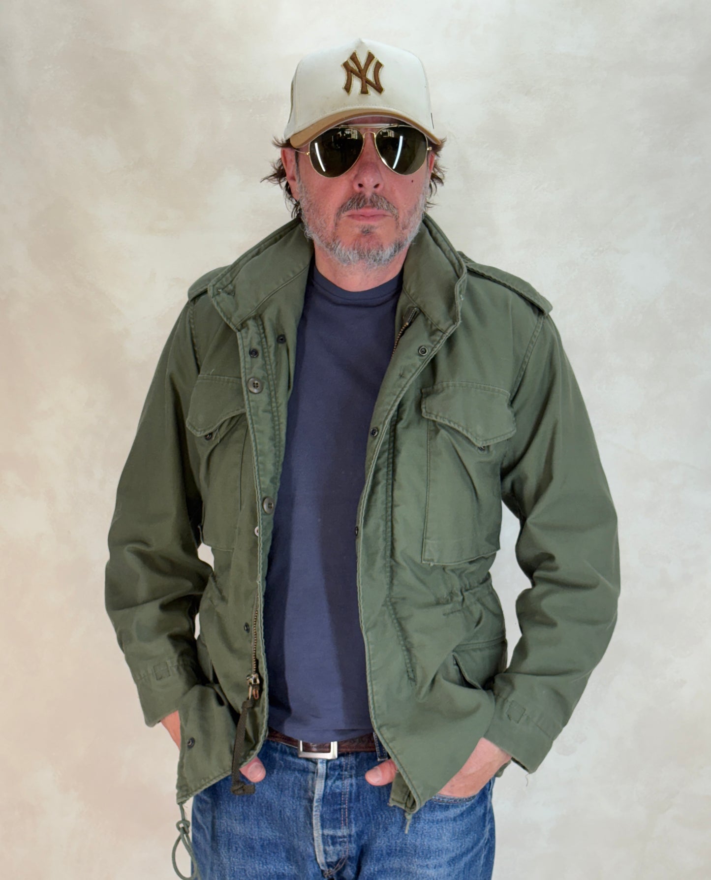 X small . Alpha Industries US M-65 field jacket.  Military