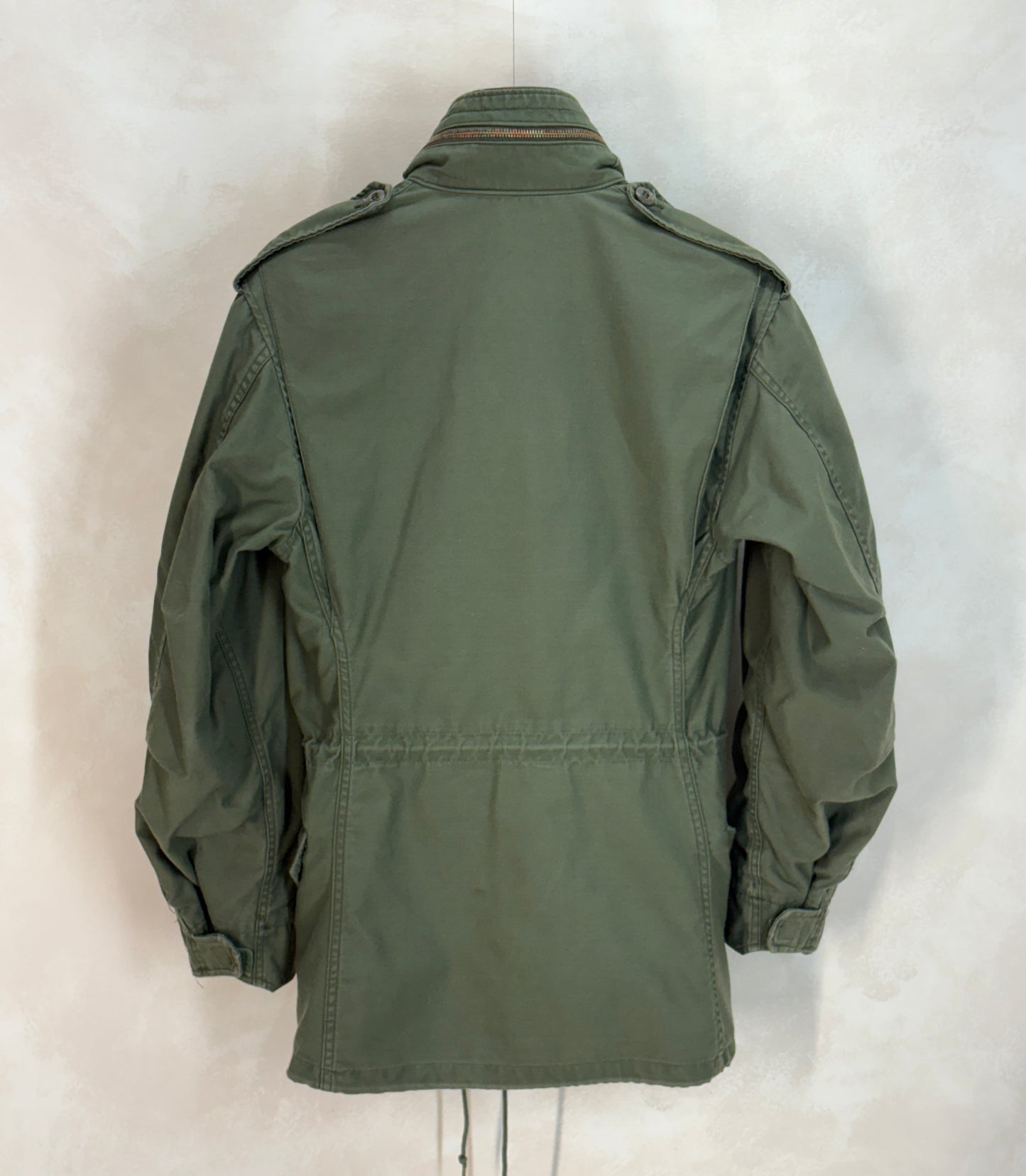 X small . Alpha Industries US M-65 field jacket.  Military
