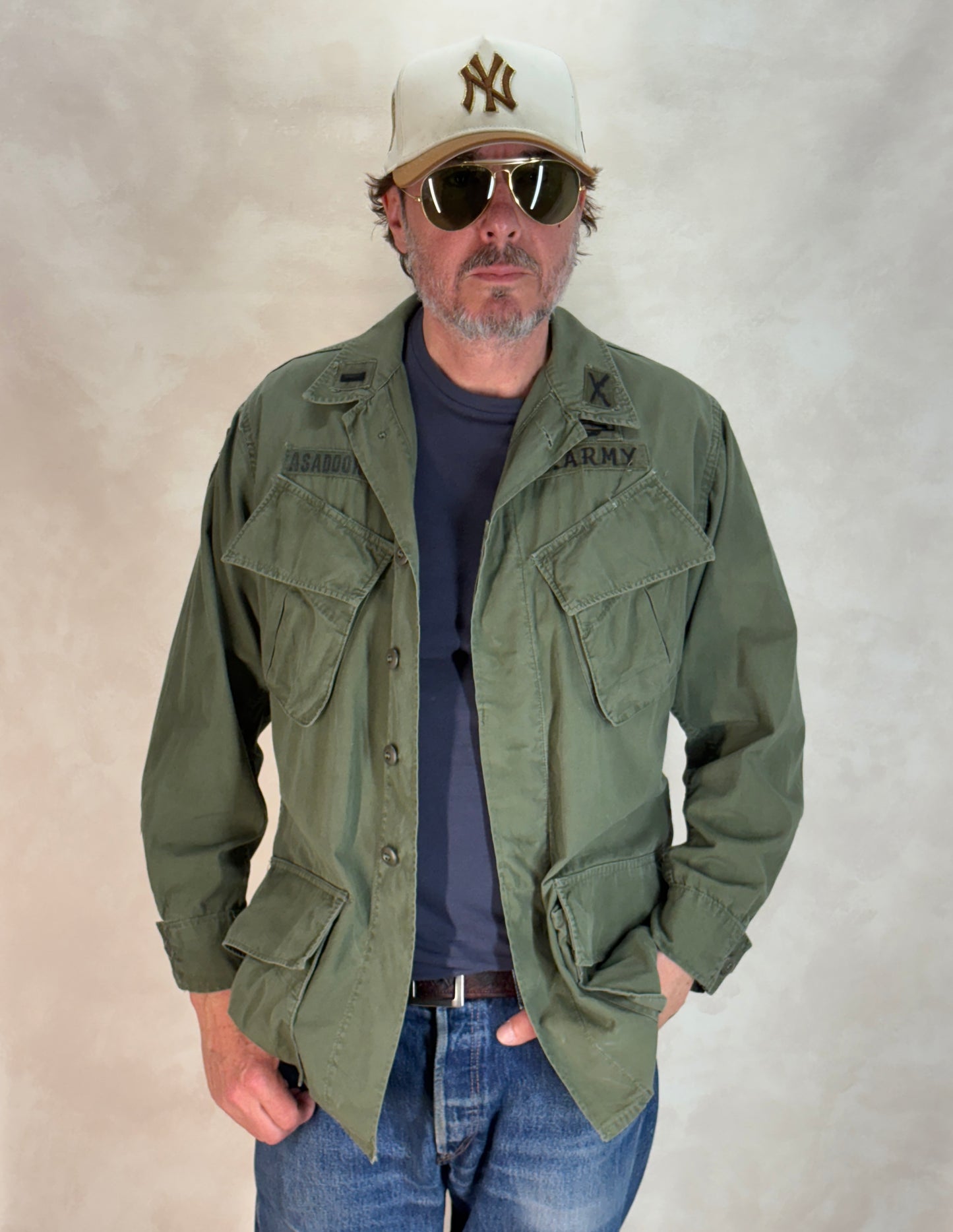 Small Reg. Authentic 1966/67 US Army vintage Vietnam jungle jacket.