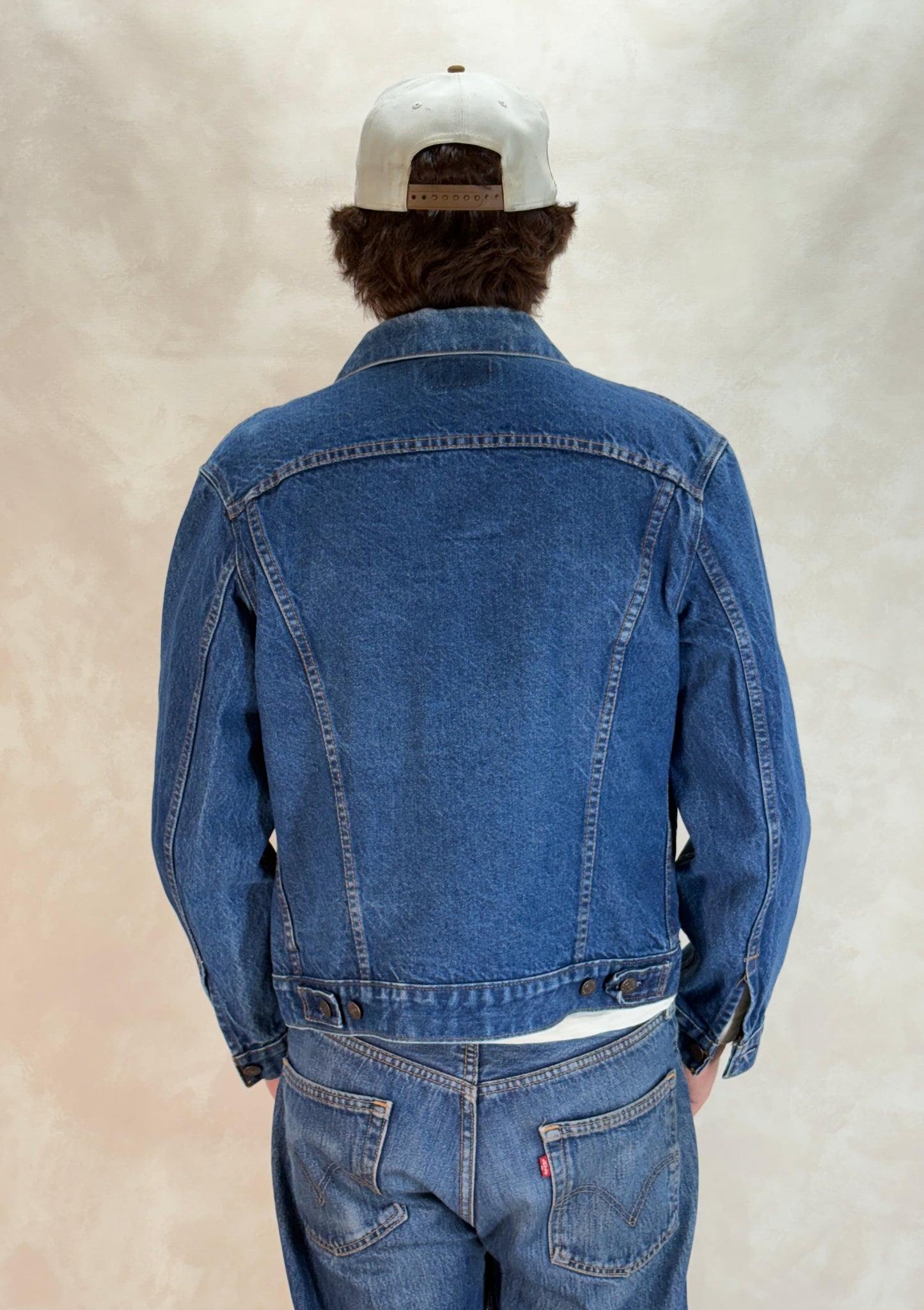 Size 42US / 52EU. Vintage 80s 70506 Levis 4 pockets jacket  Made in USA
