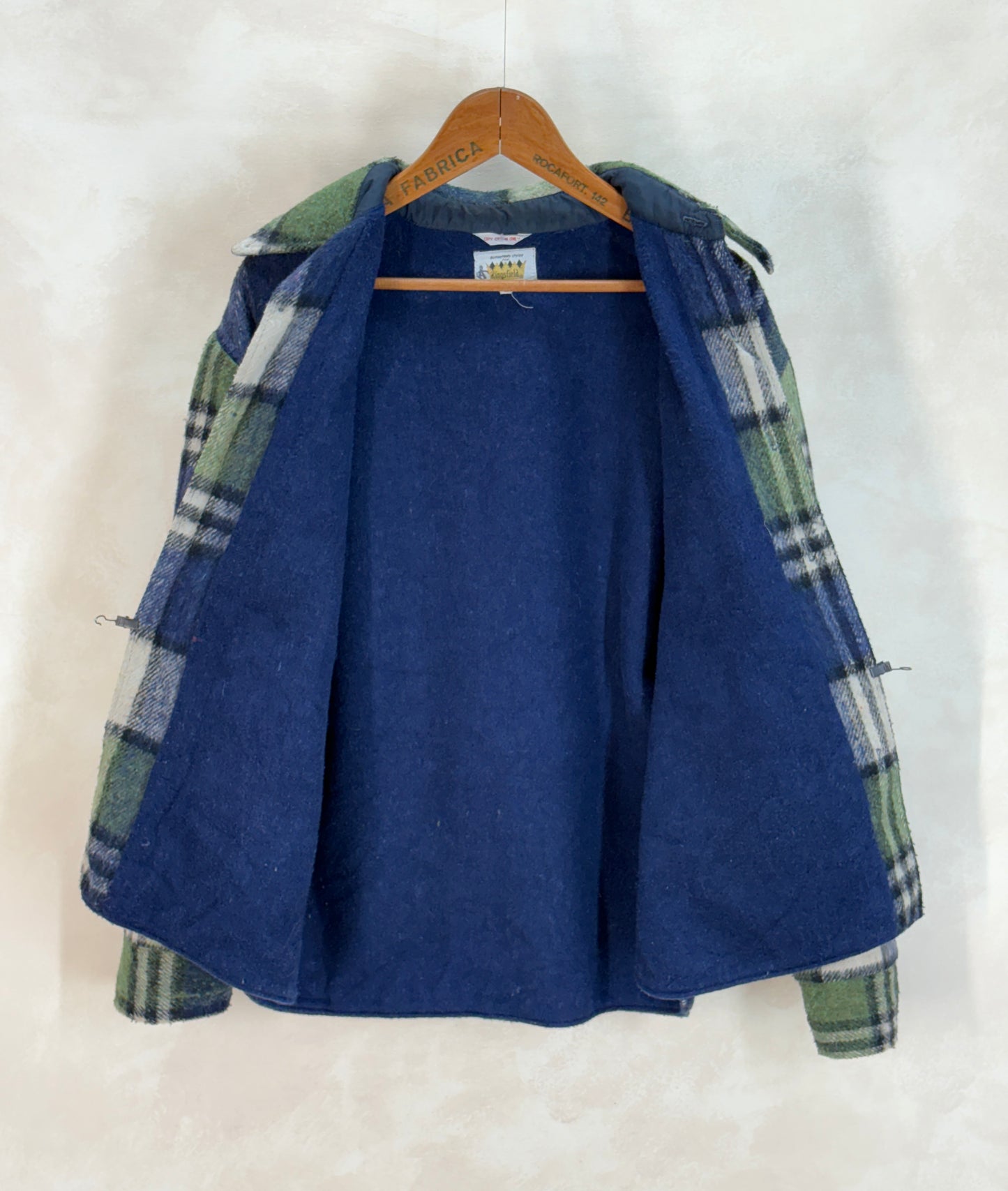 Large:  Vintage 70s heavy plaid jacket made by Kingsfield