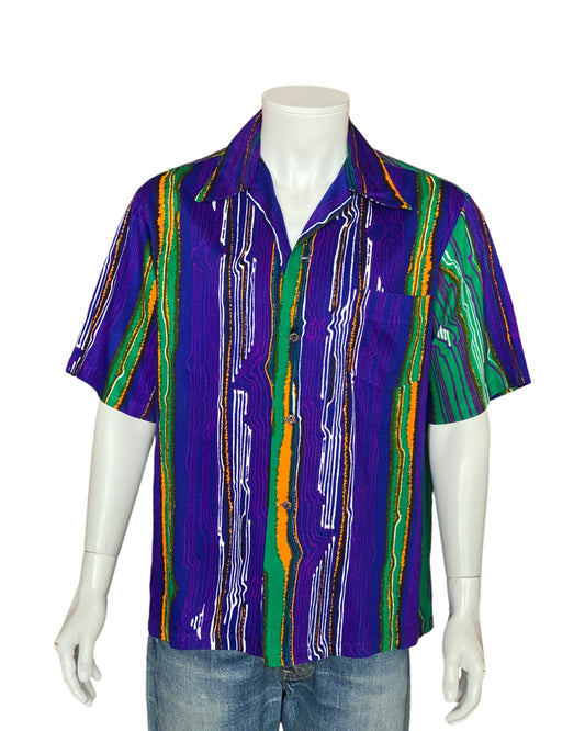 Size M. Vintage 70s Hawaiian cotton shirt made In Hawaii Alfred Shaheen