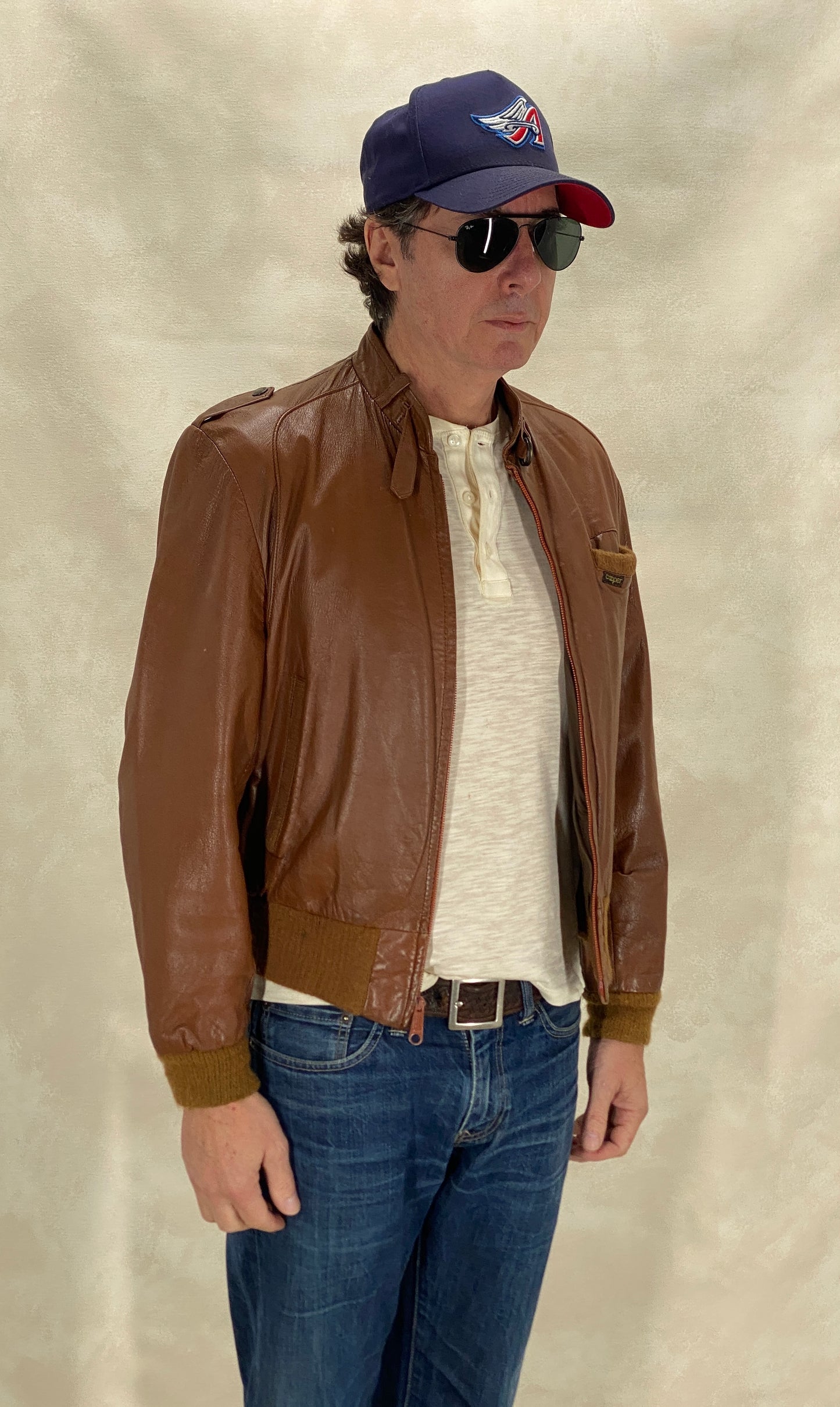 Size 40US / 50EU Vintage Men’s 80s Leather Jacket - Classic Retro Collectible