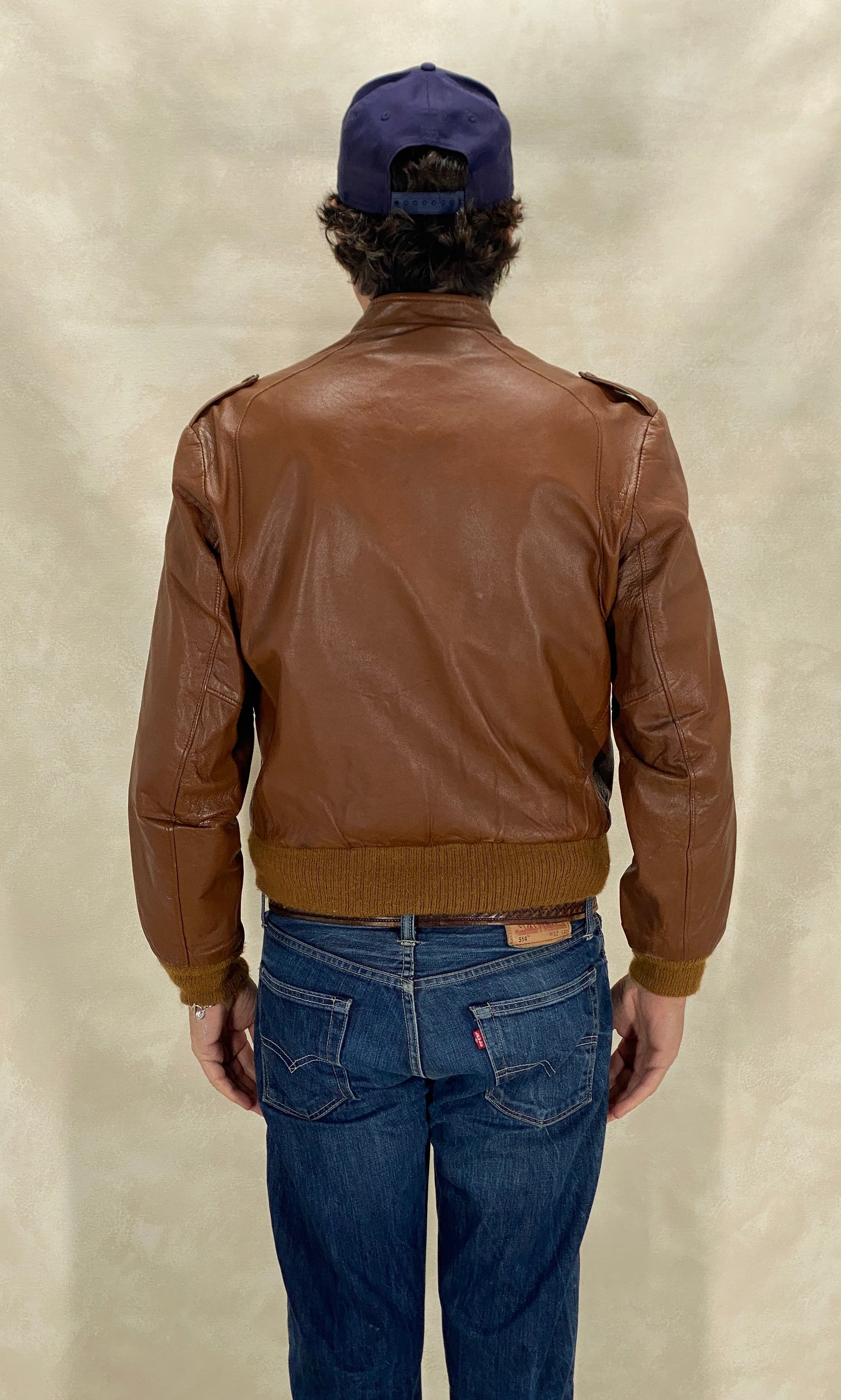 Size 40US / 50EU Vintage Men’s 80s Leather Jacket - Classic Retro Collectible