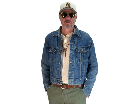 Size 42-44US / 52-54EU. Authentic 1970s Lee Denim Jacket – Made in USA – Two Chest Pockets