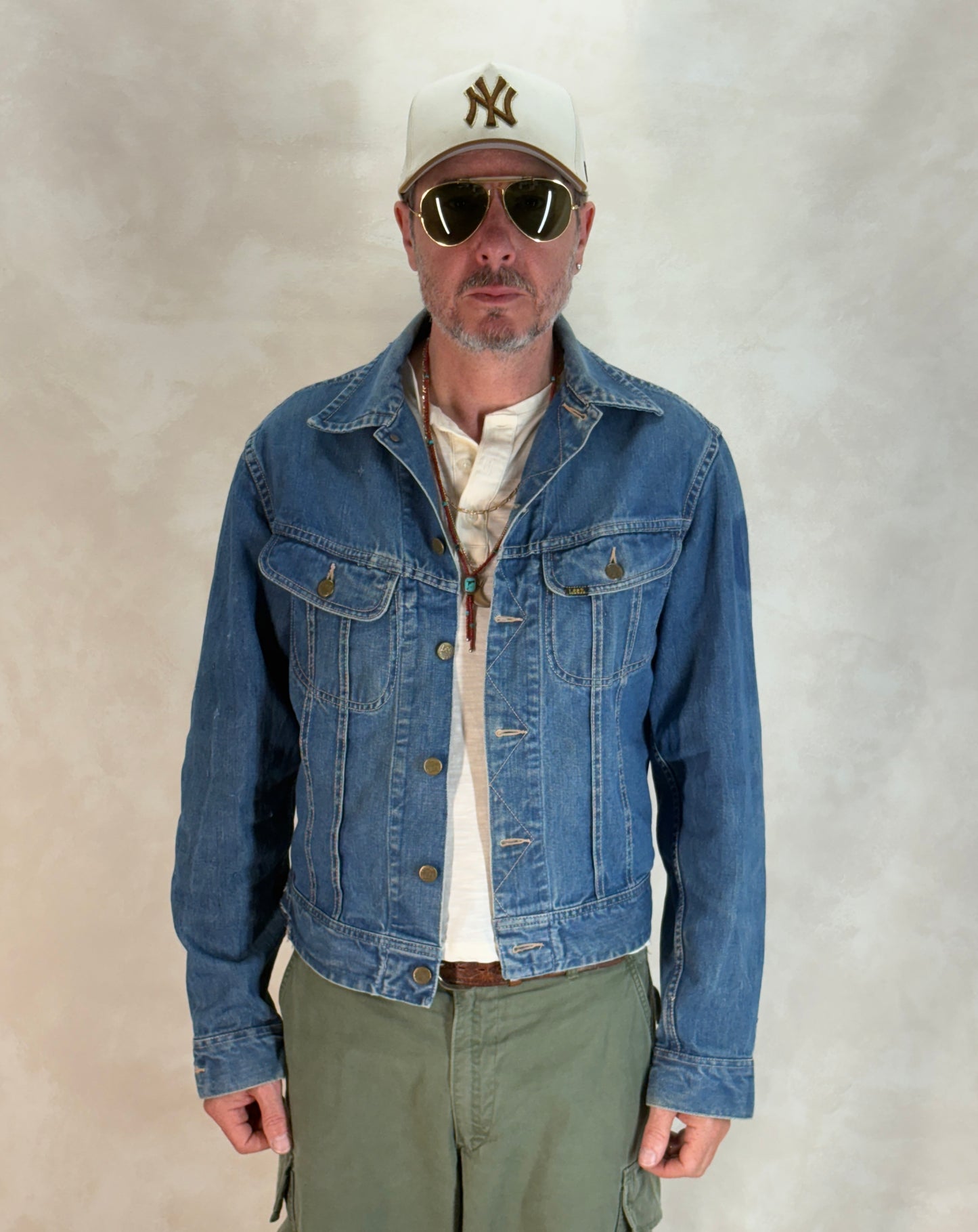 Size 42US Long/ 52EU Long. Vintage 1970s Lee Denim Jacket – 2 Chest Pockets