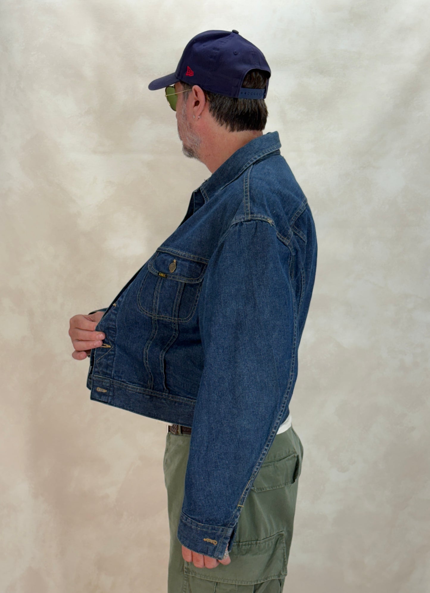Size 50-52US / 60-62EU. Authentic 1970s Lee Union Made Denim Jacket – Made in USA – Two Chest Pockets