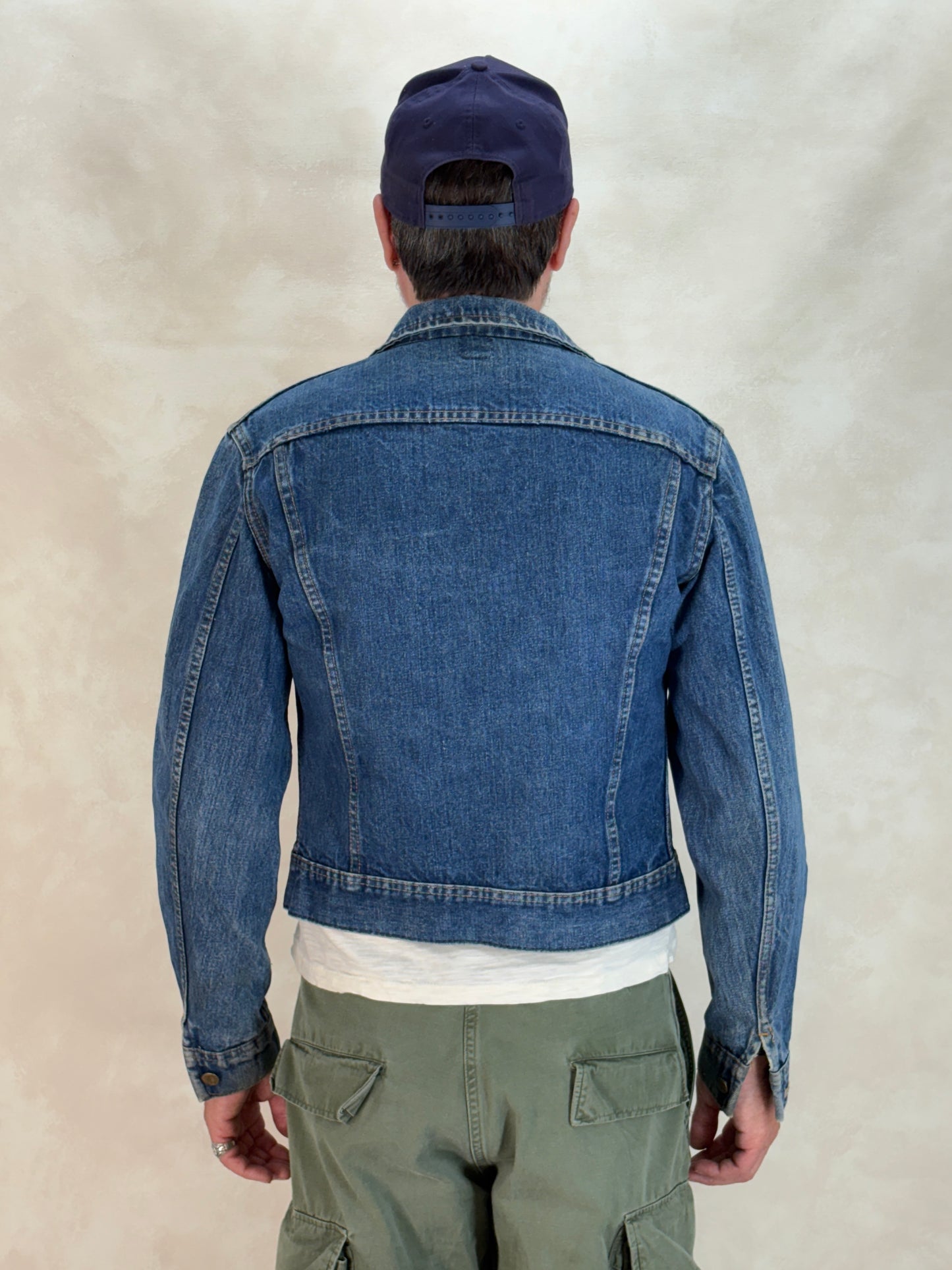 Size 38US / 48EU. Authentic 1970s Lee Denim Jacket – Made in Canada – Two Chest Pockets