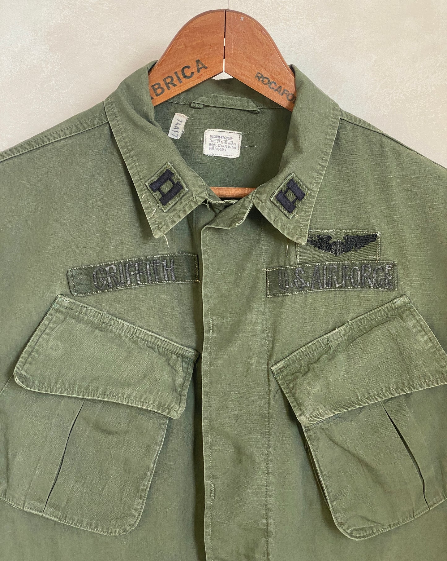 Medium. Authentic 1967 US Air Force vintage Vietnam jungle jacket.