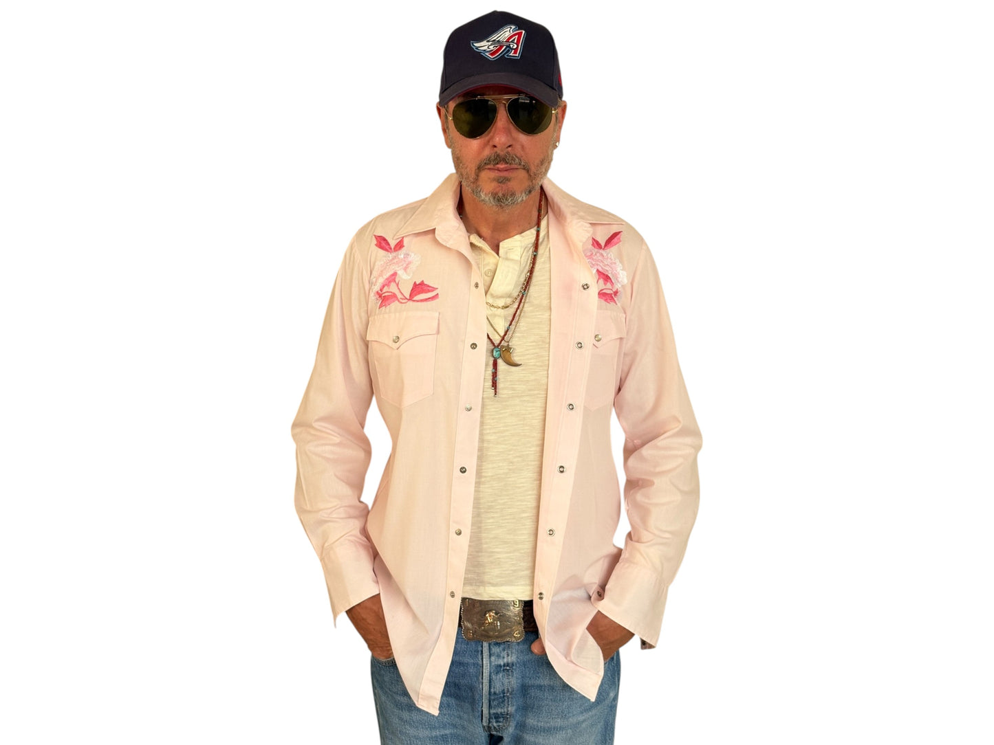 Size M. Authentic 70’s embroidered shirt Western Shirt