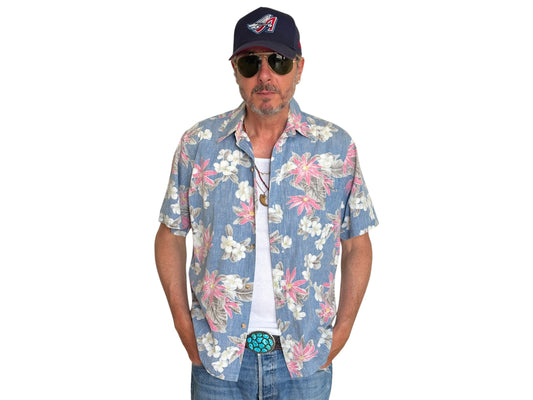 Medium Size Vintage 80s Hawaiian Cotton Shirt - Retro Island Collectible