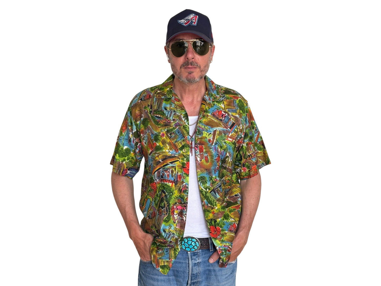 Large. Vintage 70s Hawaiian satin cotton shirt