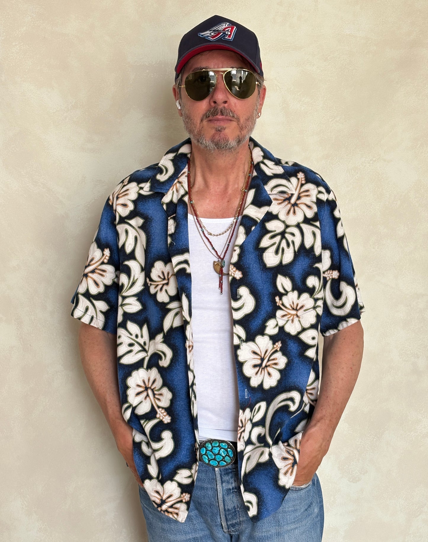 Size Youth XL  . Vintage 80s Hawaiian cotton shirt made by RJC