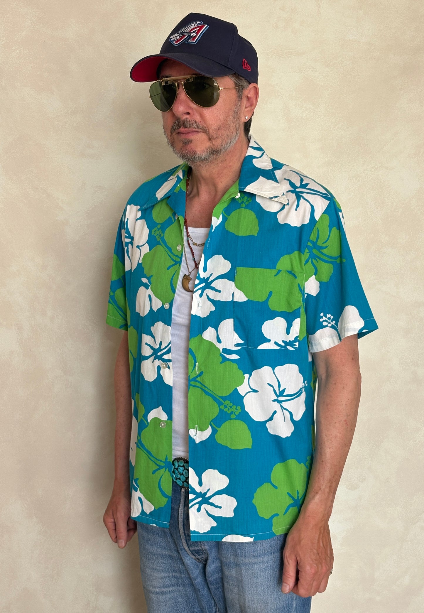 Vintage 60s Hawaiian Cotton Shirt Made in Hawaii | Size M