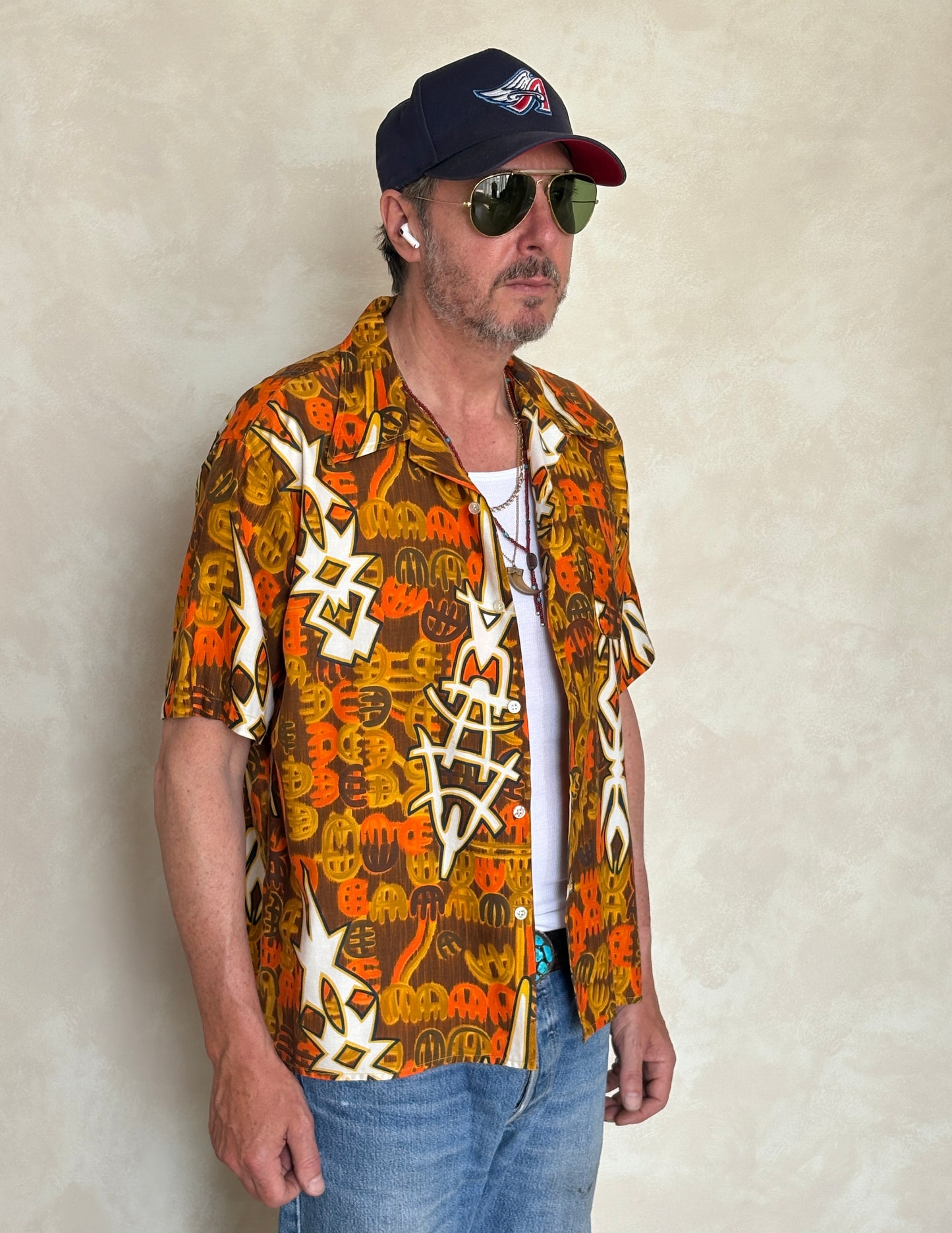 XLarge . Vintage 70s Hawaiian cotton shirt Made by Kauai