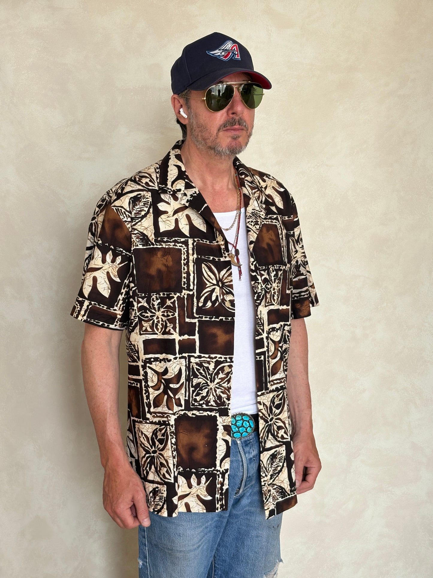 XL. Vintage 80s Hawaiian cotton shirt