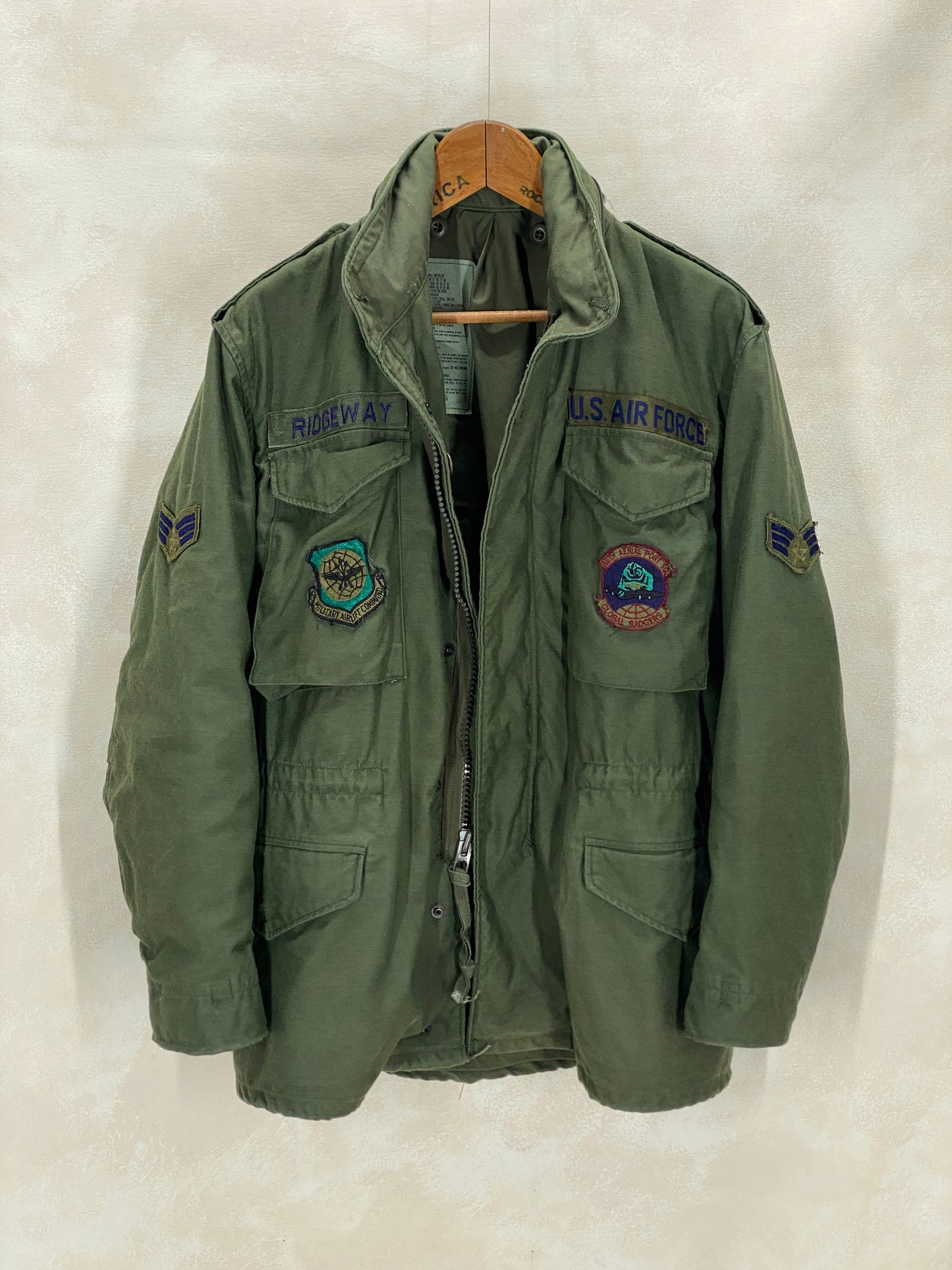 Small Reg. Authentic 1987 US Air Force M-65 Field Jacket – Vintage Military