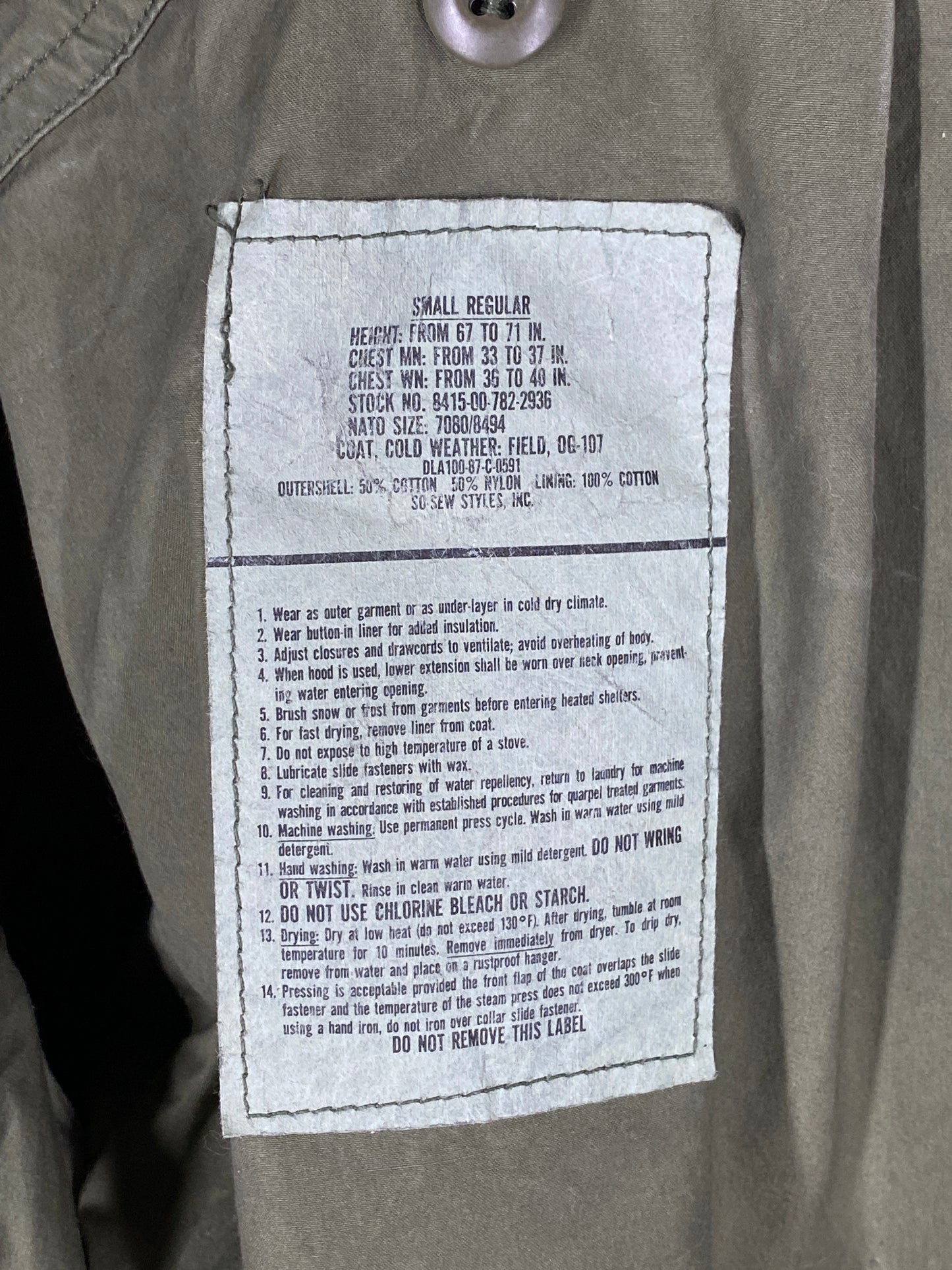 Small Reg. Authentic 1987 US Air Force M-65 Field Jacket – Vintage Military