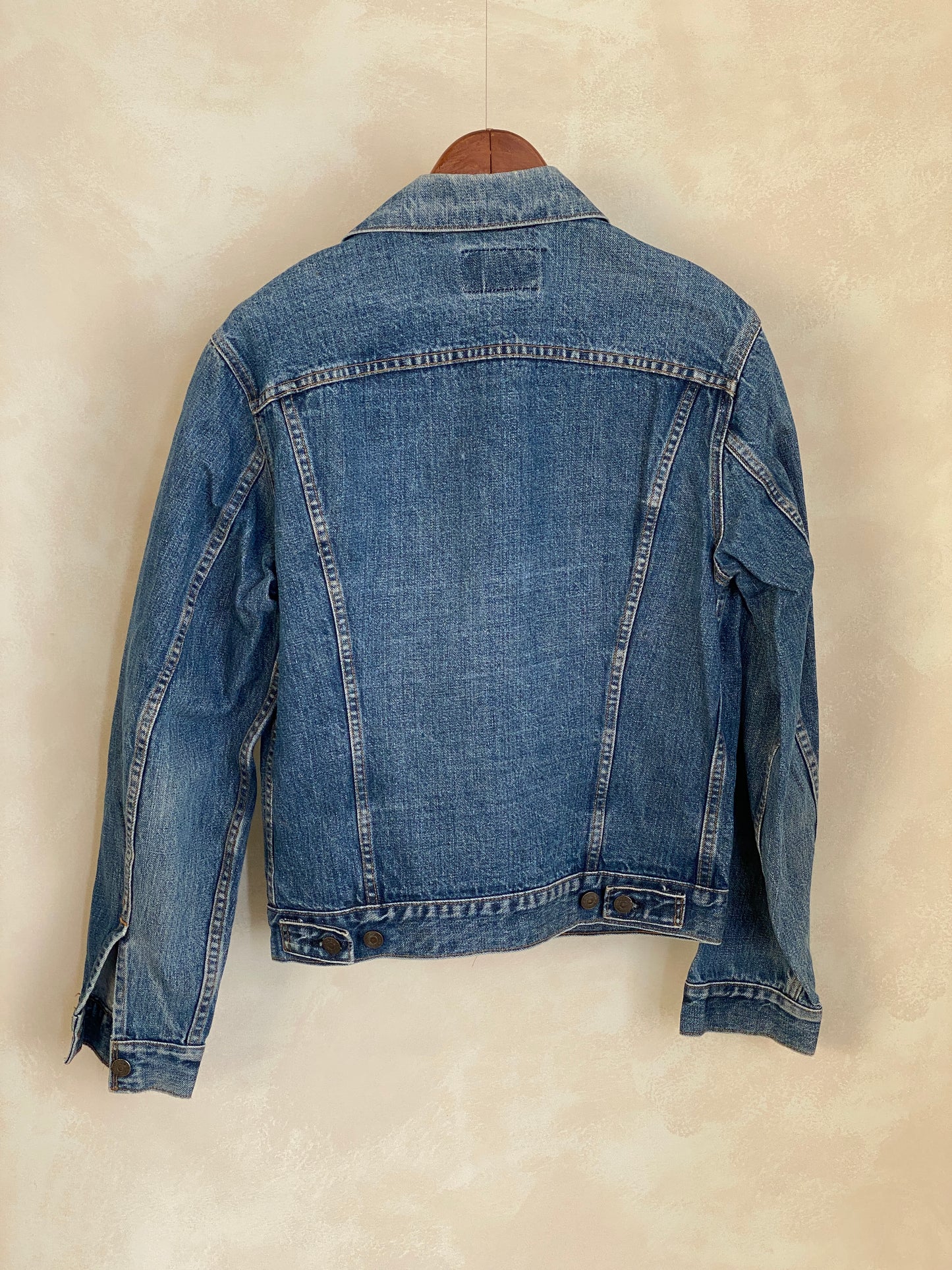 Vintage 70s Levis jacket, size 40US, with two pockets, made in the USA.