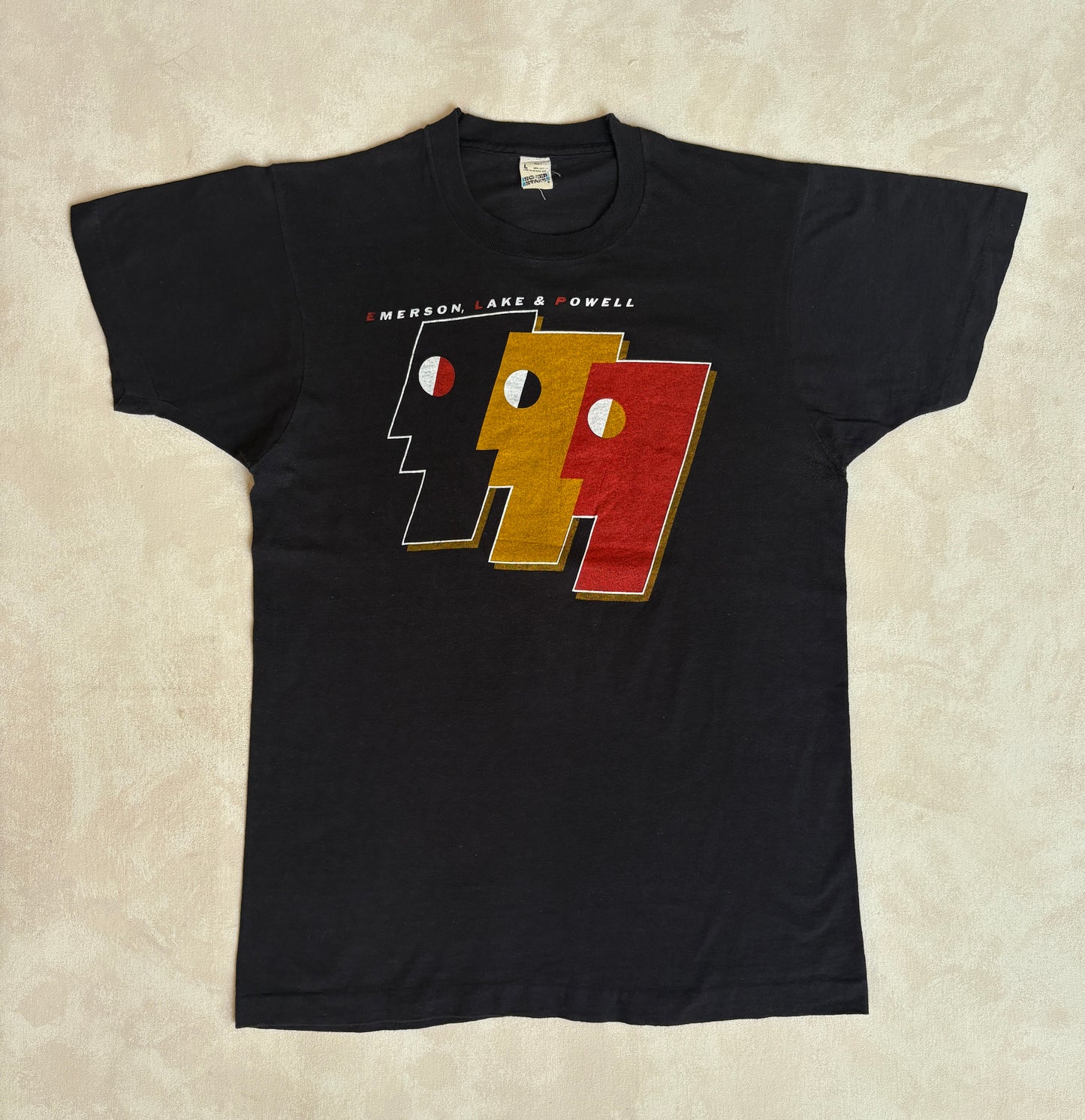Size Large.  Vintage 1980s graphic T-Shirt -Made in USA
