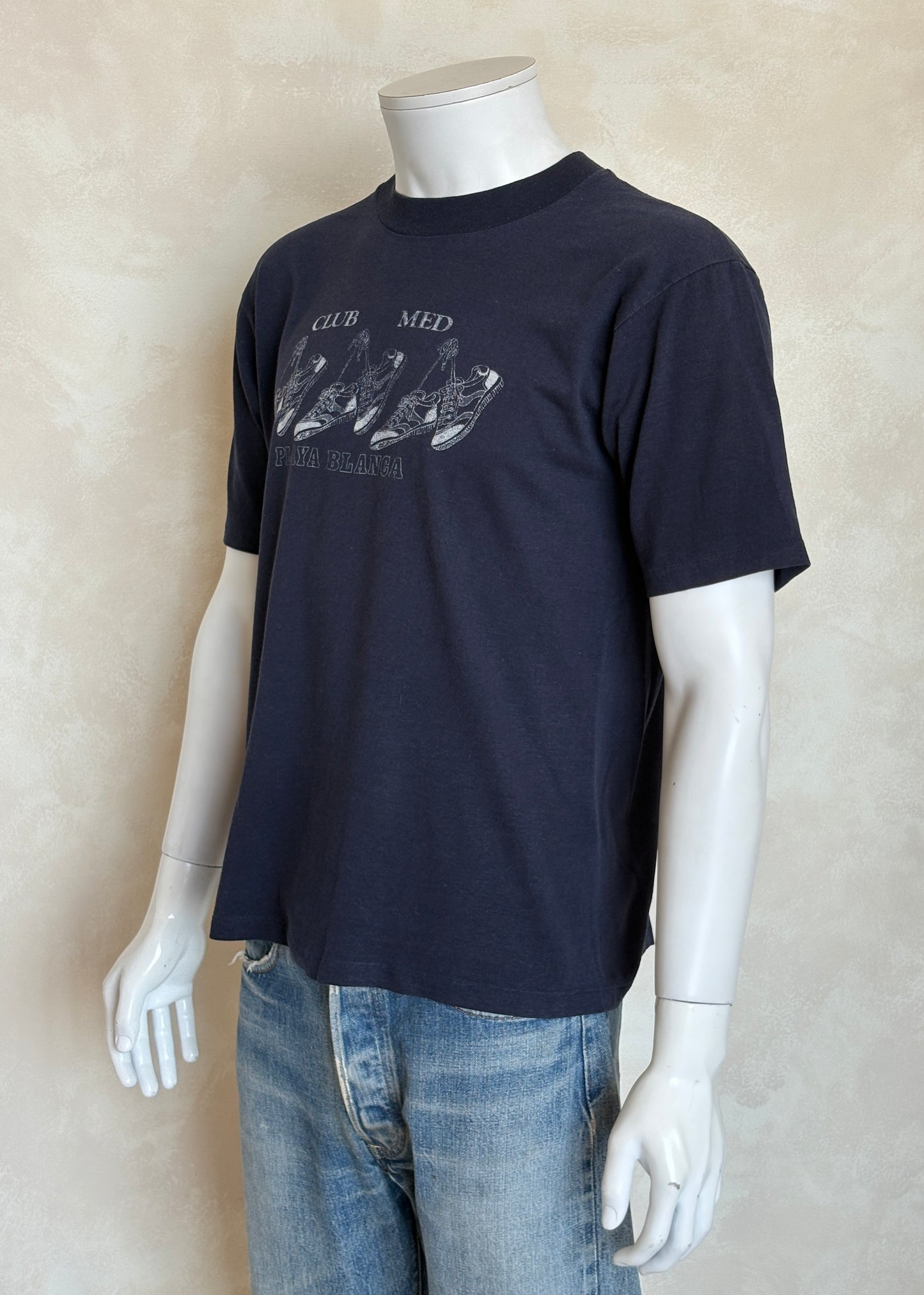 Vintage Club Med Playa Blanca T-Shirt – 1980s Graphic Sneakers Tee – Size L