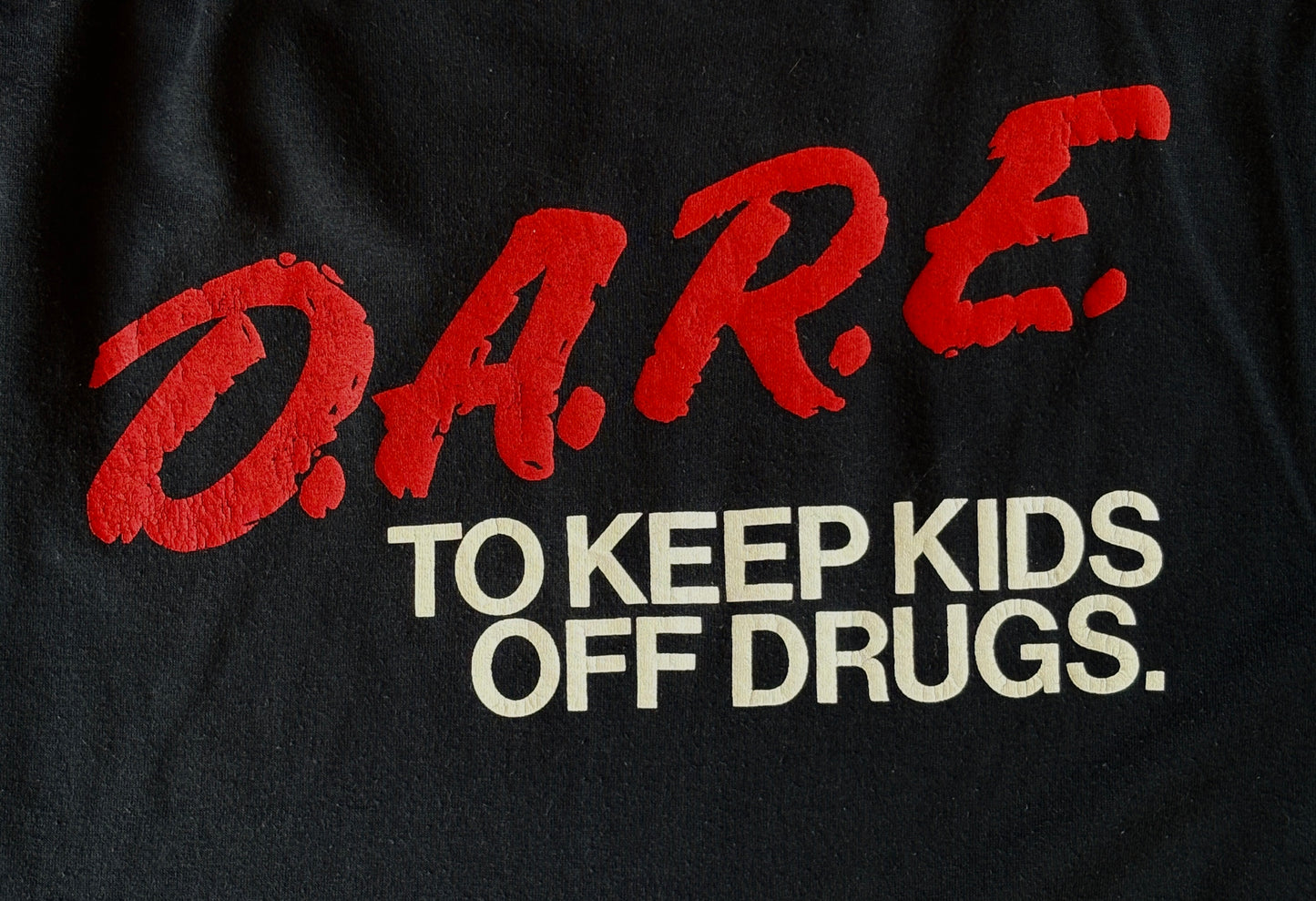 Vintage 80s D.A.R.E. T-Shirt 90s Black “To Keep Kids Off Drugs” Anti-Drug Program Tee Bold Red White Graphic. Large