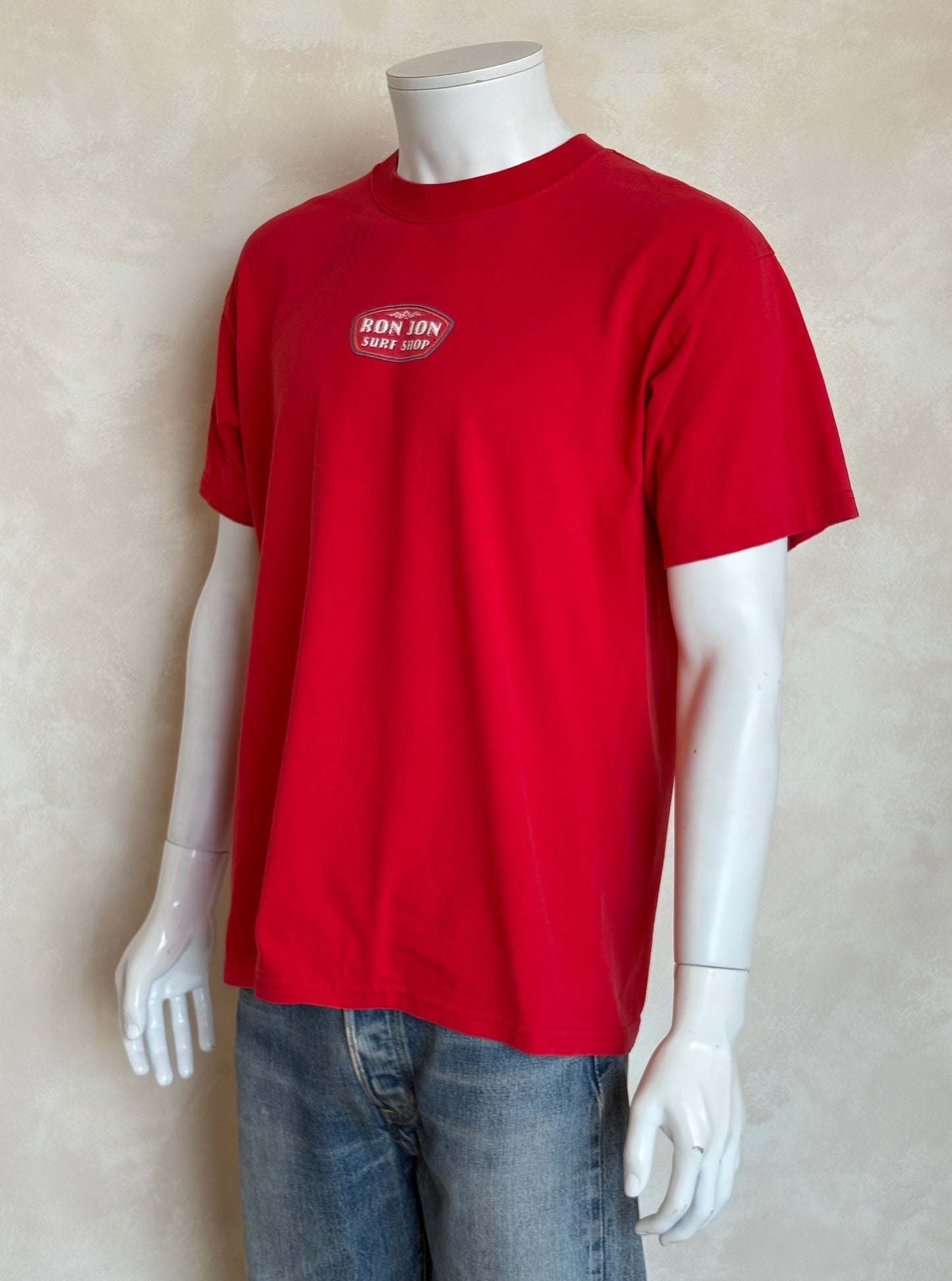 Vintage Ron Jon Surf Shop tee – bold comic-style surfer graphic with pure 90s beach energy. Large