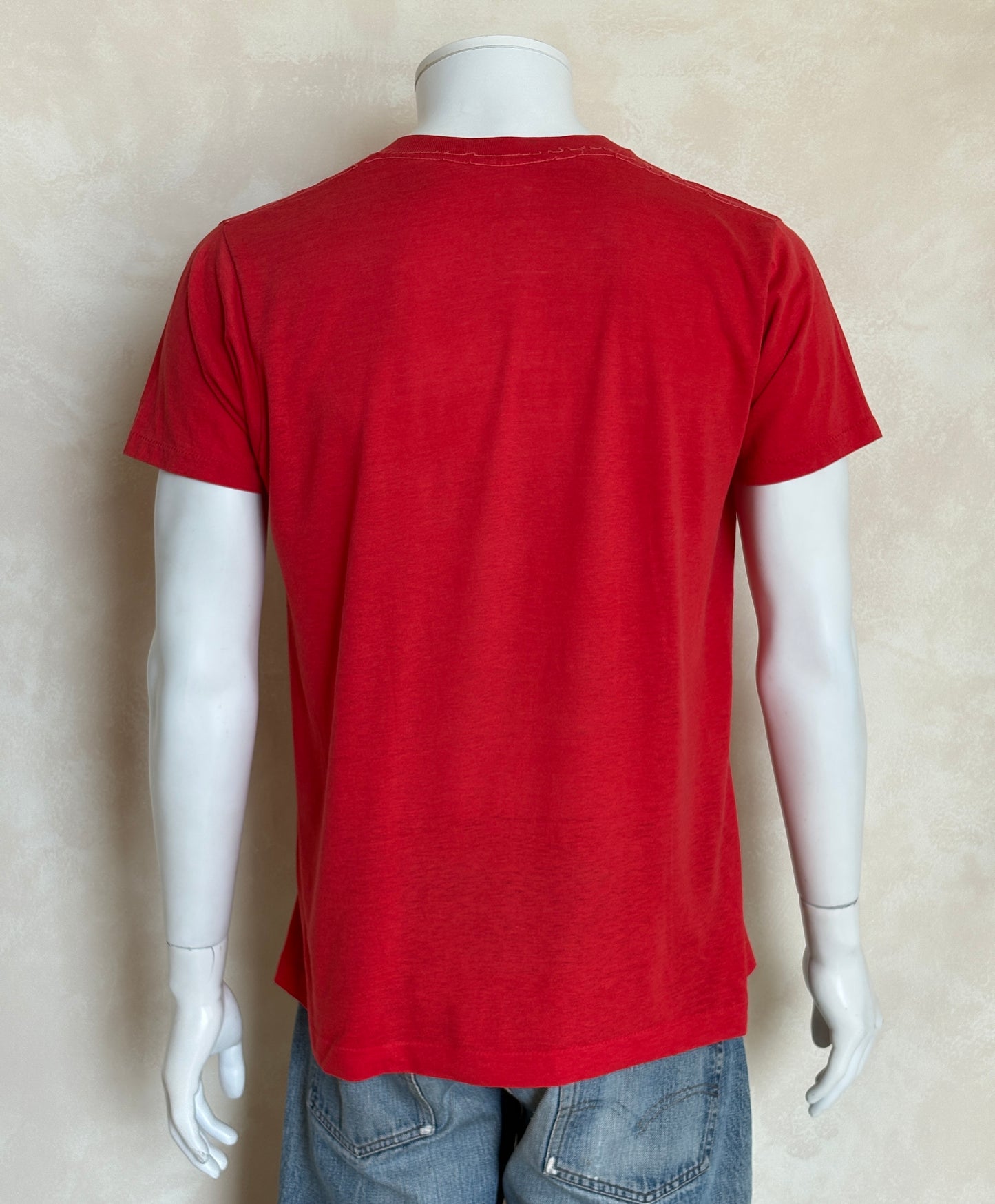 Vintage WGN Radio tee – late-night Chicago vibes with Ed ‘Chicago’ Schwartz. Large