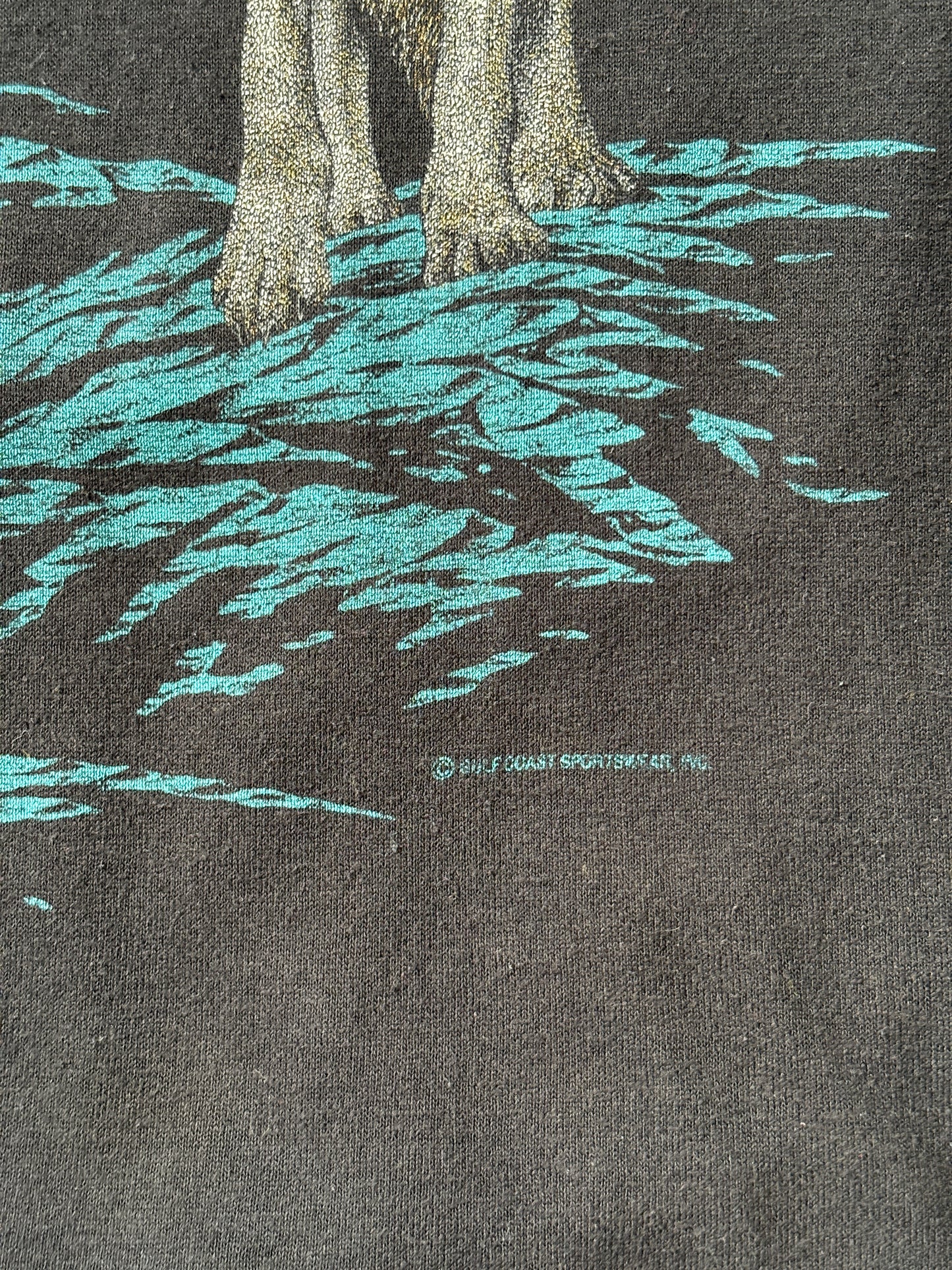 Authentic vintage 90s wolf t-shirt featuring a bold full moon nature scene. Small