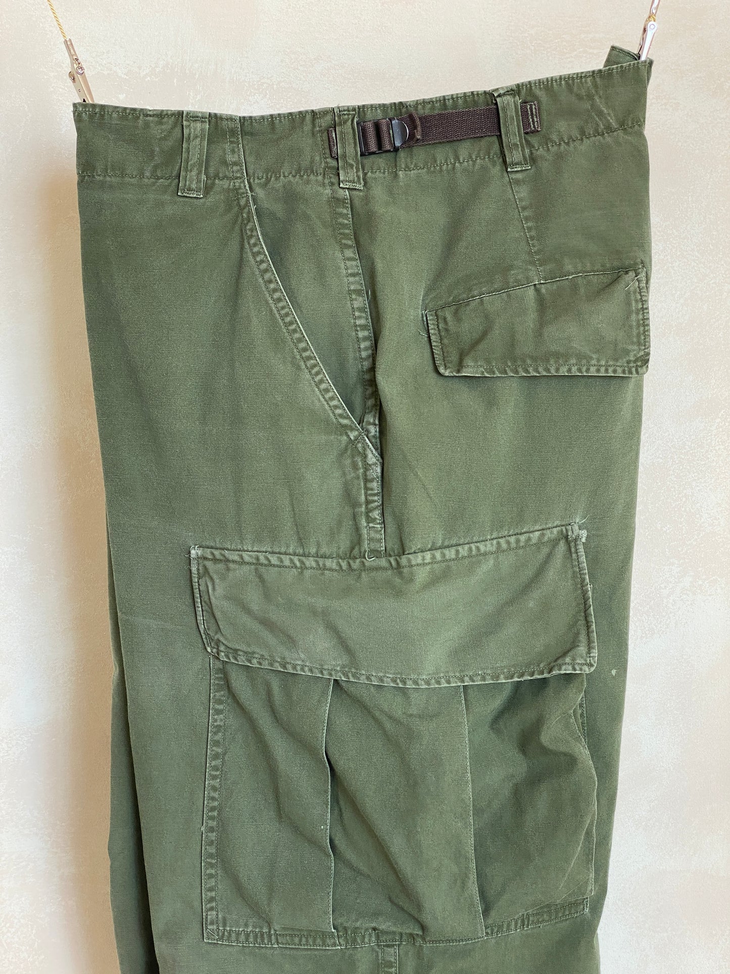 Med Reg. 1967 Authentic poplin US Army Vietnam war era OG-107 jungle pants