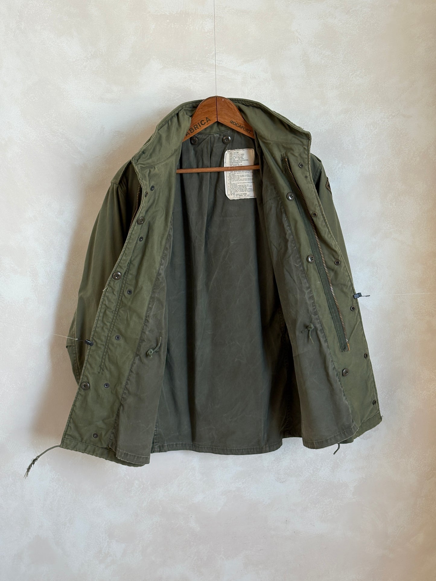 Small Reg.  Authentic John Ownbey 1974 US Army M-65 Field Jacket – OG-107 – Vintage Military Issue