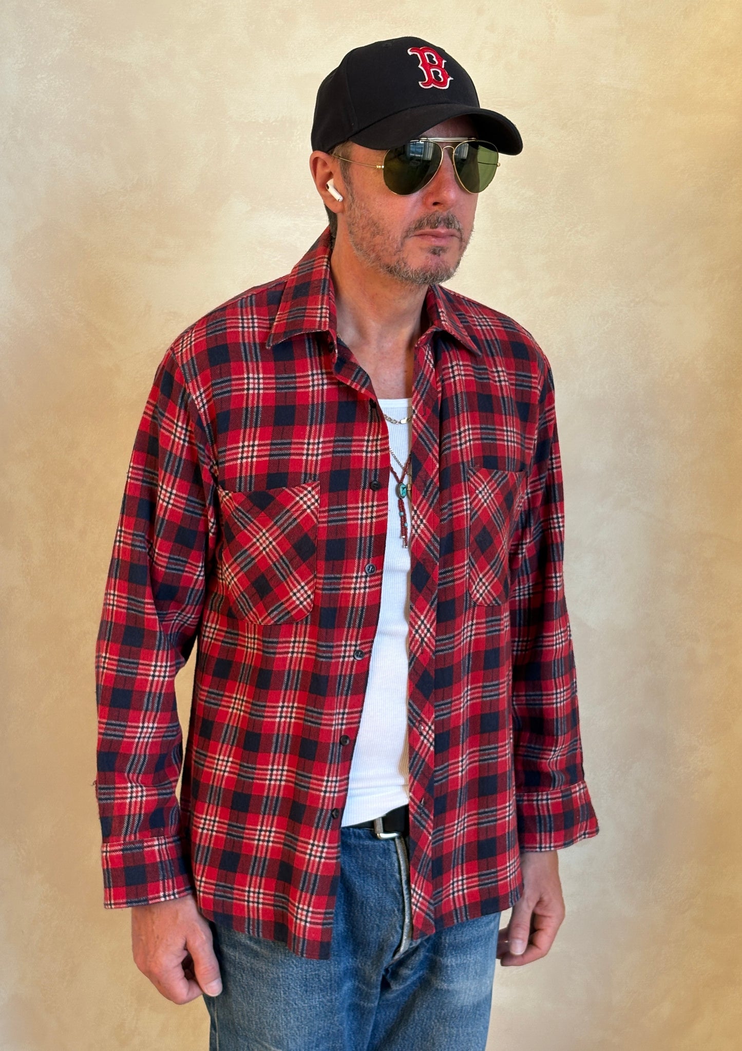 Size Med. Vintage 80s Flannel Plaid Shirt – Retro Grunge Workwear
