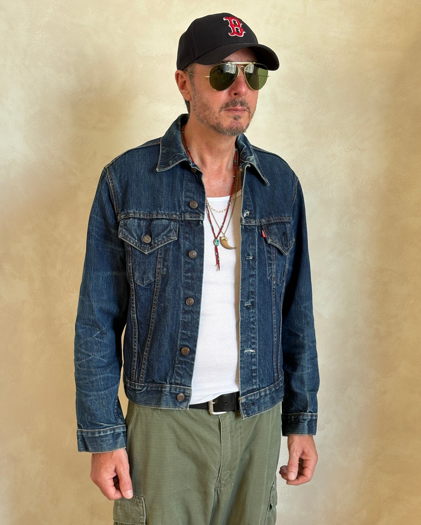 Size 42US / 52EU . Vintage 70s Levis single stitch jacket Made in USA.
