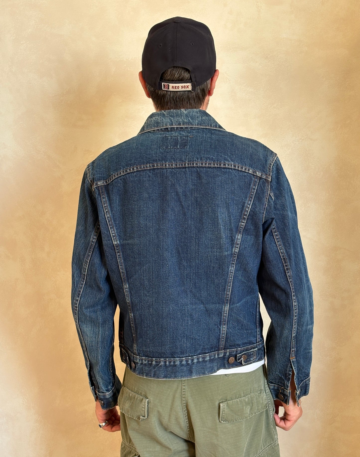 Size 42US / 52EU . Vintage 70s Levis single stitch jacket Made in USA.