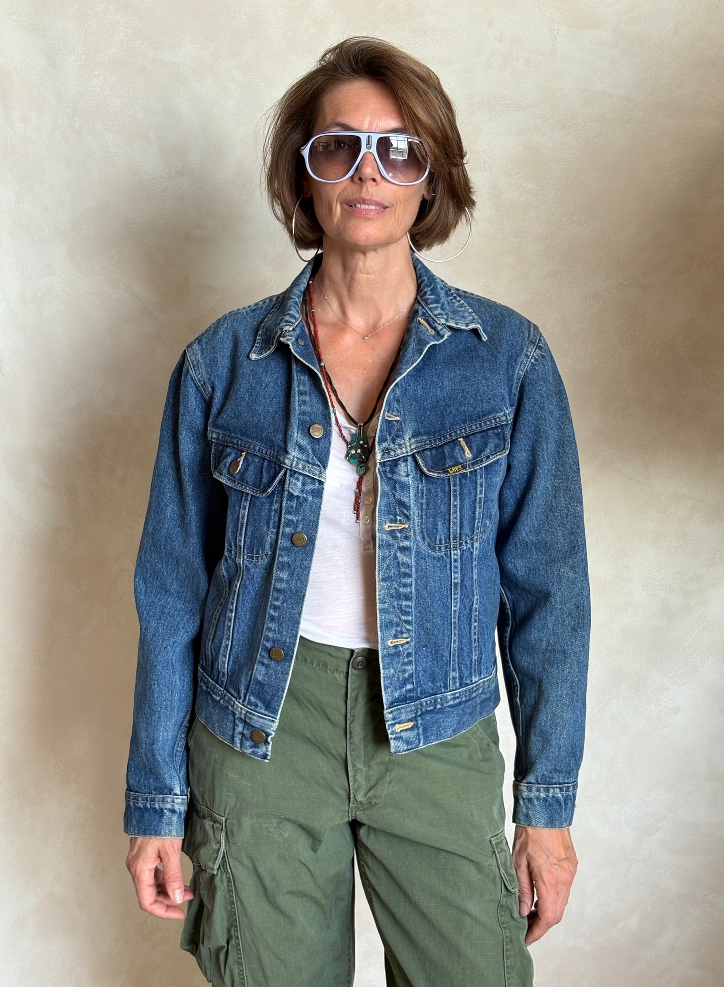 Size 36US / 46EU .  Vintage 80s Lee Denim Jacket – 2 Pockets – Made in USA