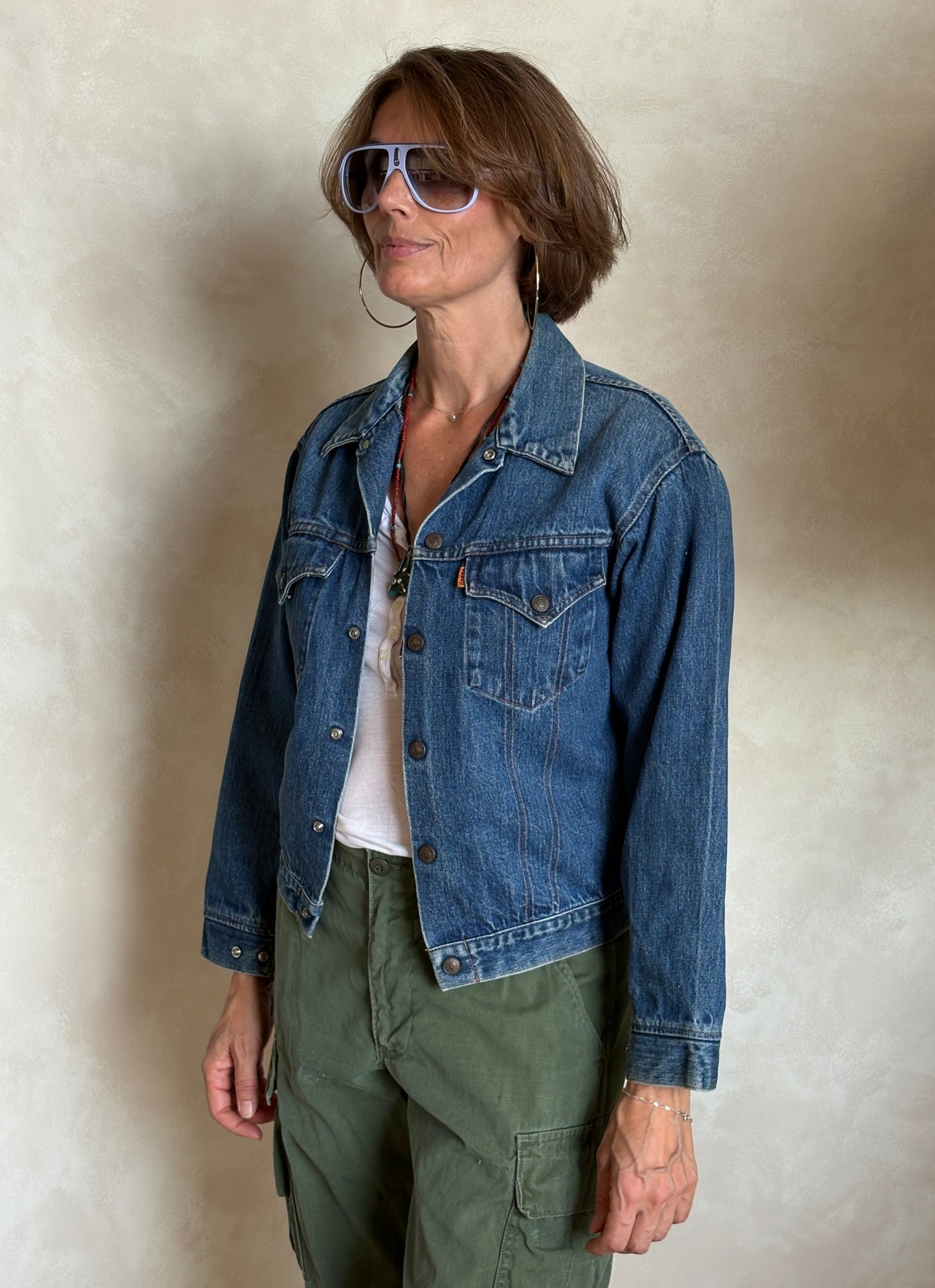Size 34/36 .Vintage 70s Levi’s Denim Jacket – 2 Pockets – Made in USA